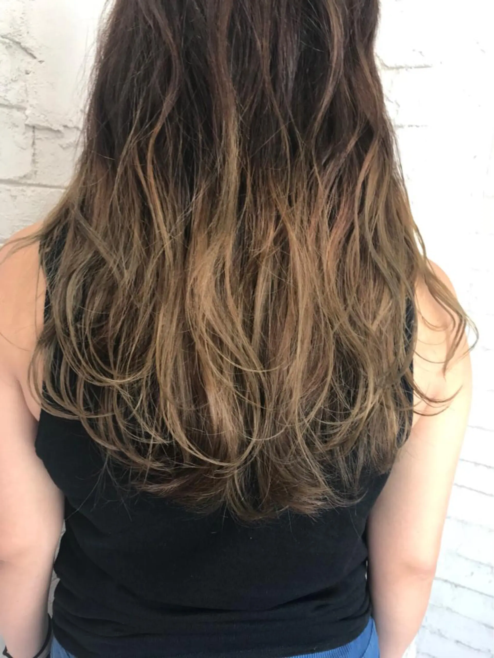 ロング 江幡 渉のヘアスタイル