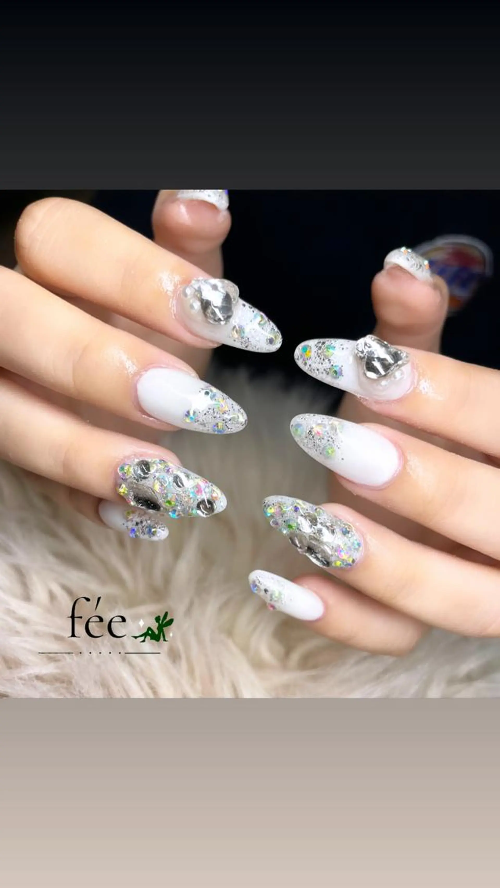 ロング 韓国風ヘア ハンドネイル nail salon fee（フィー）のネイルデザイン