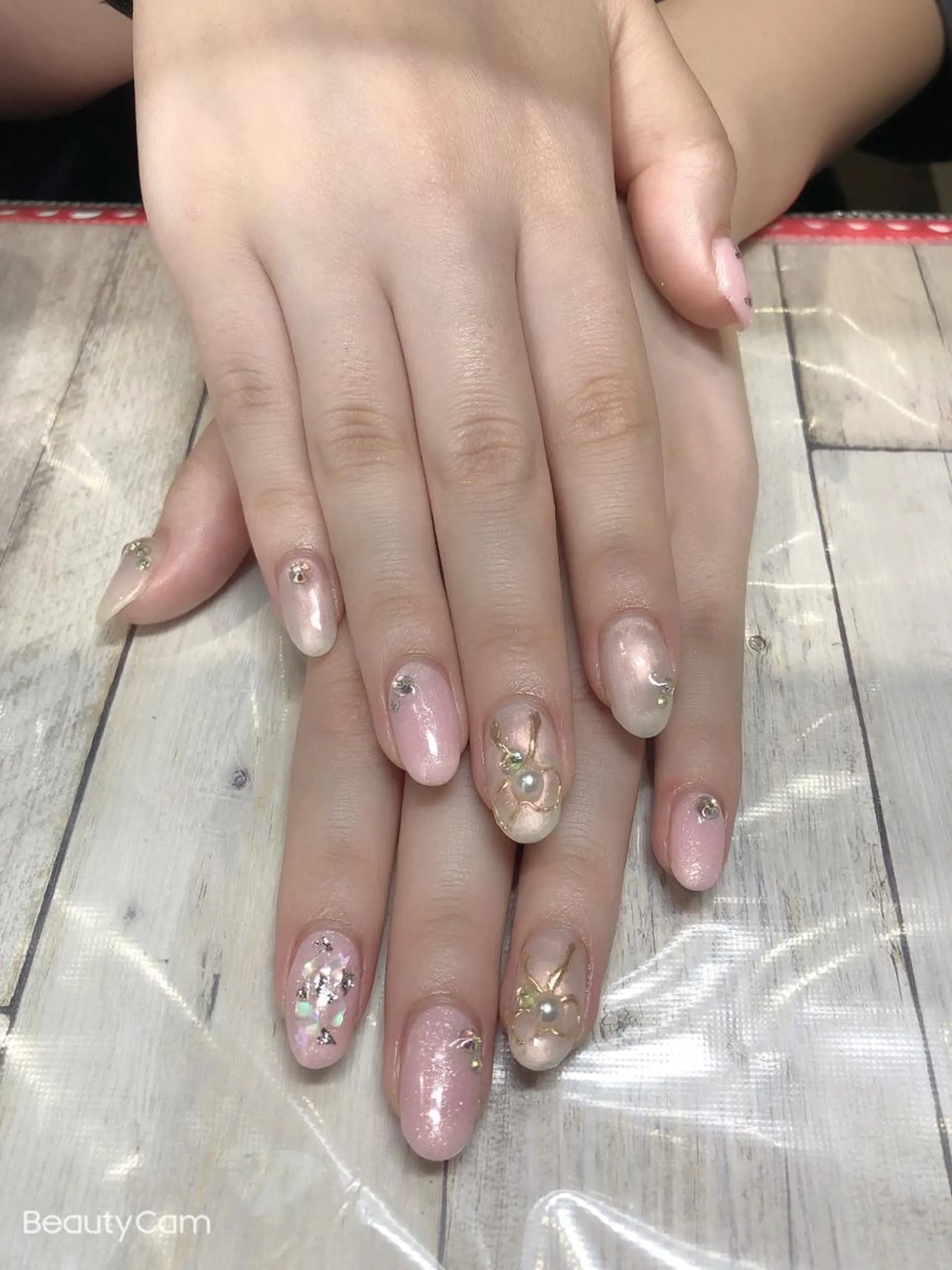 ネイル 💎Guarendo💎錦糸町店所属・✨アン ミユ✨のネイルデザイン