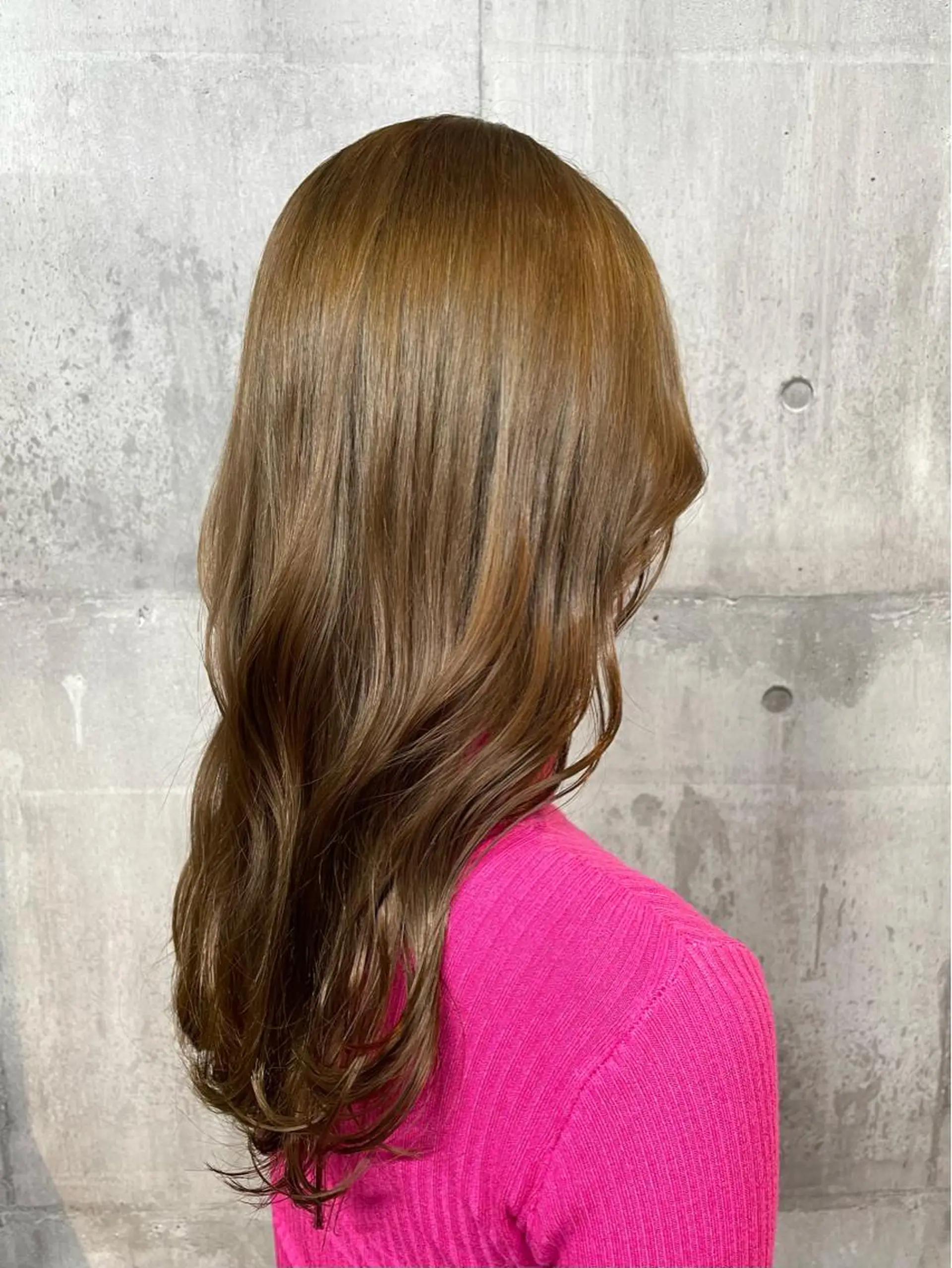 ロング ヘアカラー est hair mar所属・ami .のヘアスタイル