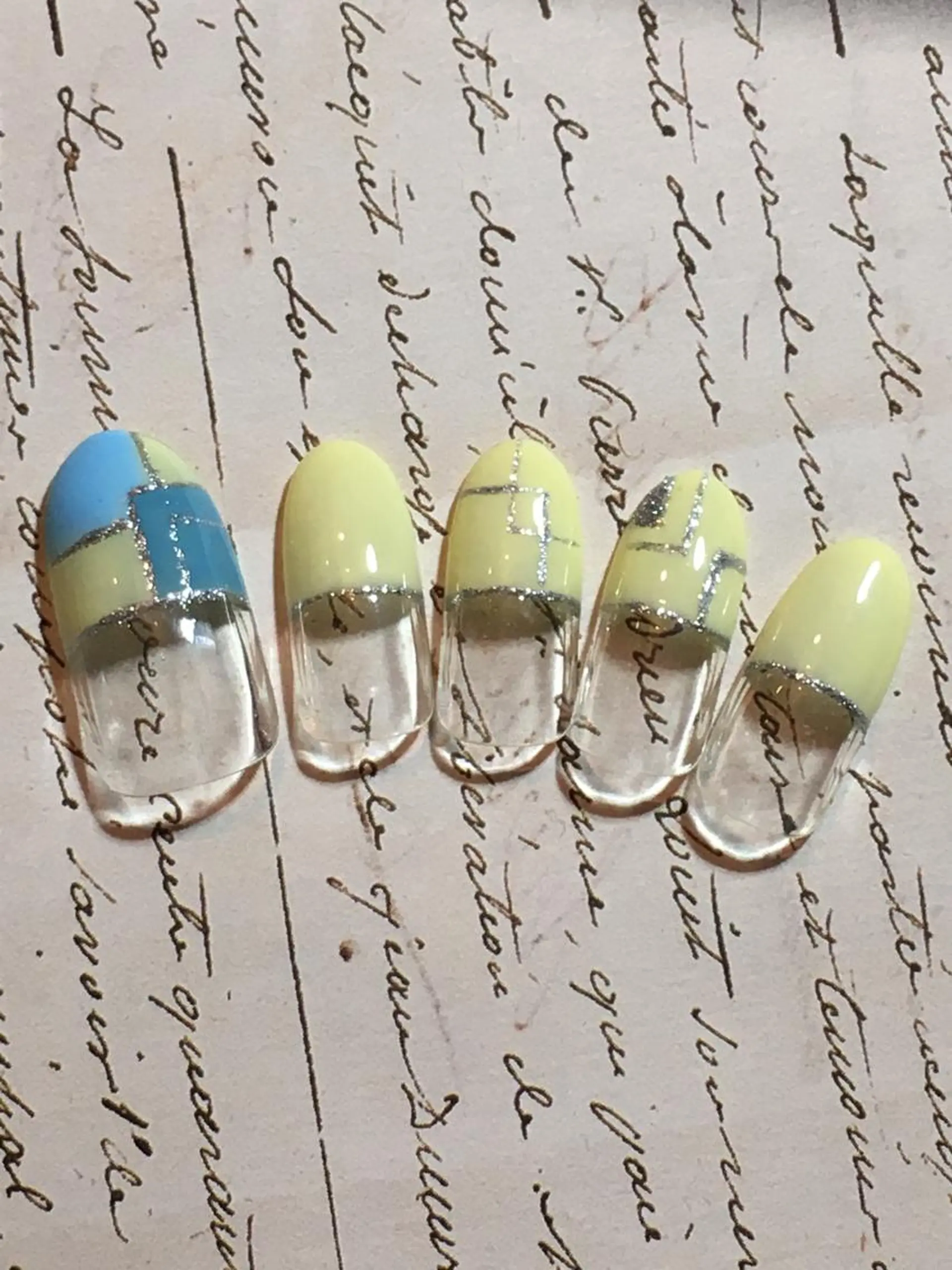 ネイル 古川 里美のネイルデザイン