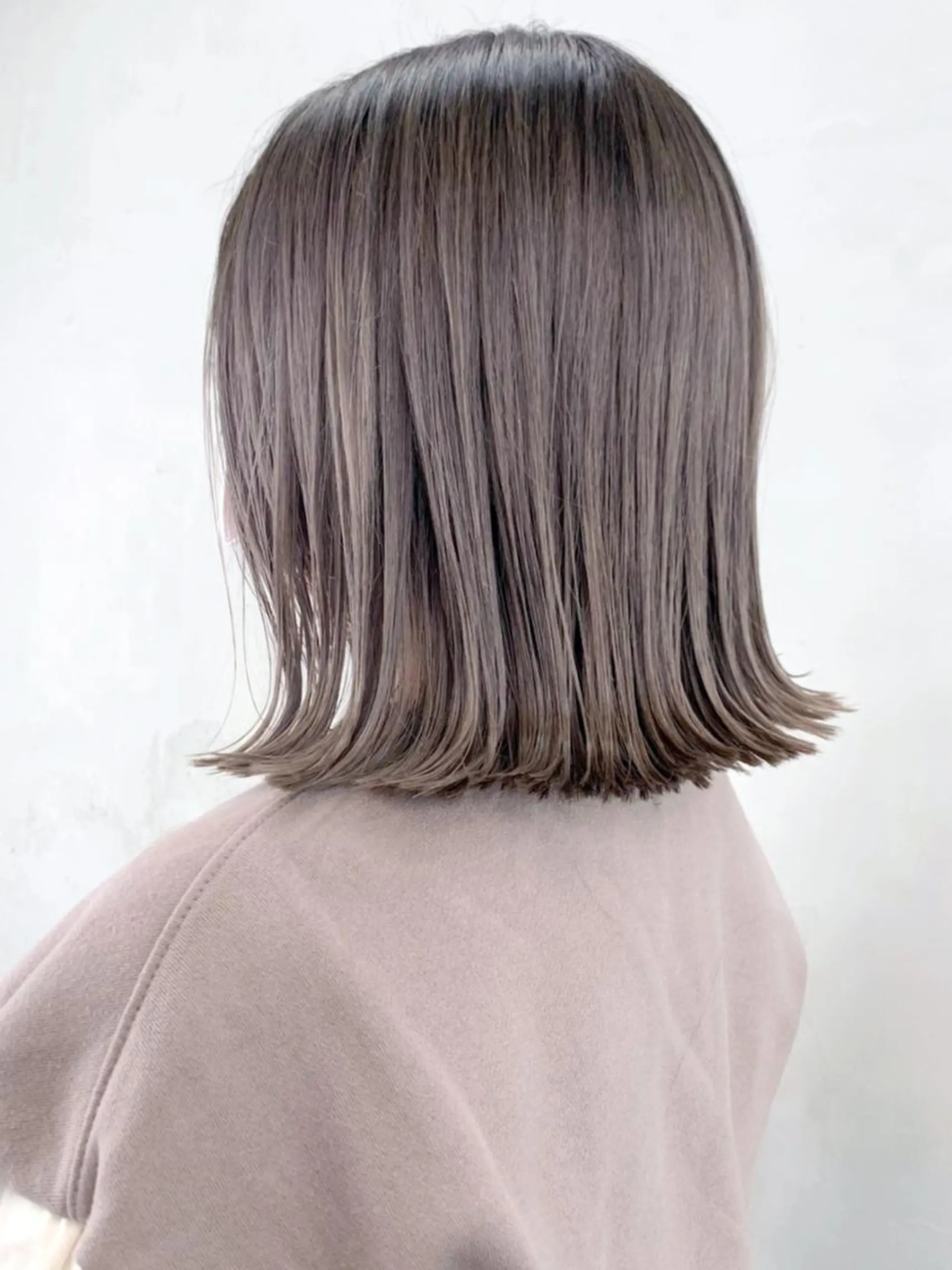 ミディアム カラー パーマ ヘアアレンジ ダークグレー ITbyALBUM 浦和店のヘアスタイル