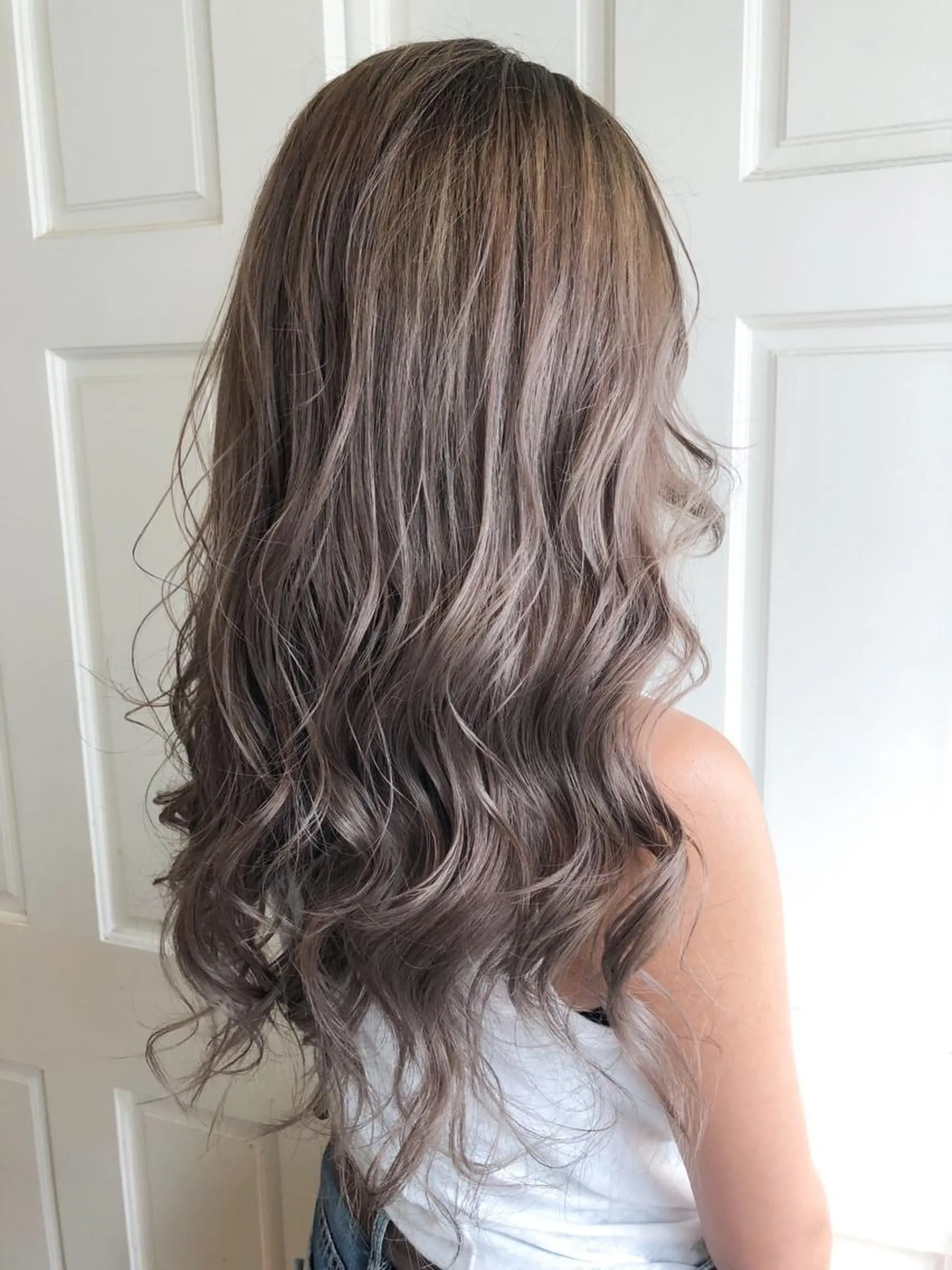 セミロング カラー ヘアカラー LA KING GINZA TOKYO所属・🧡ショートの達人 🧡SHOのヘアスタイル