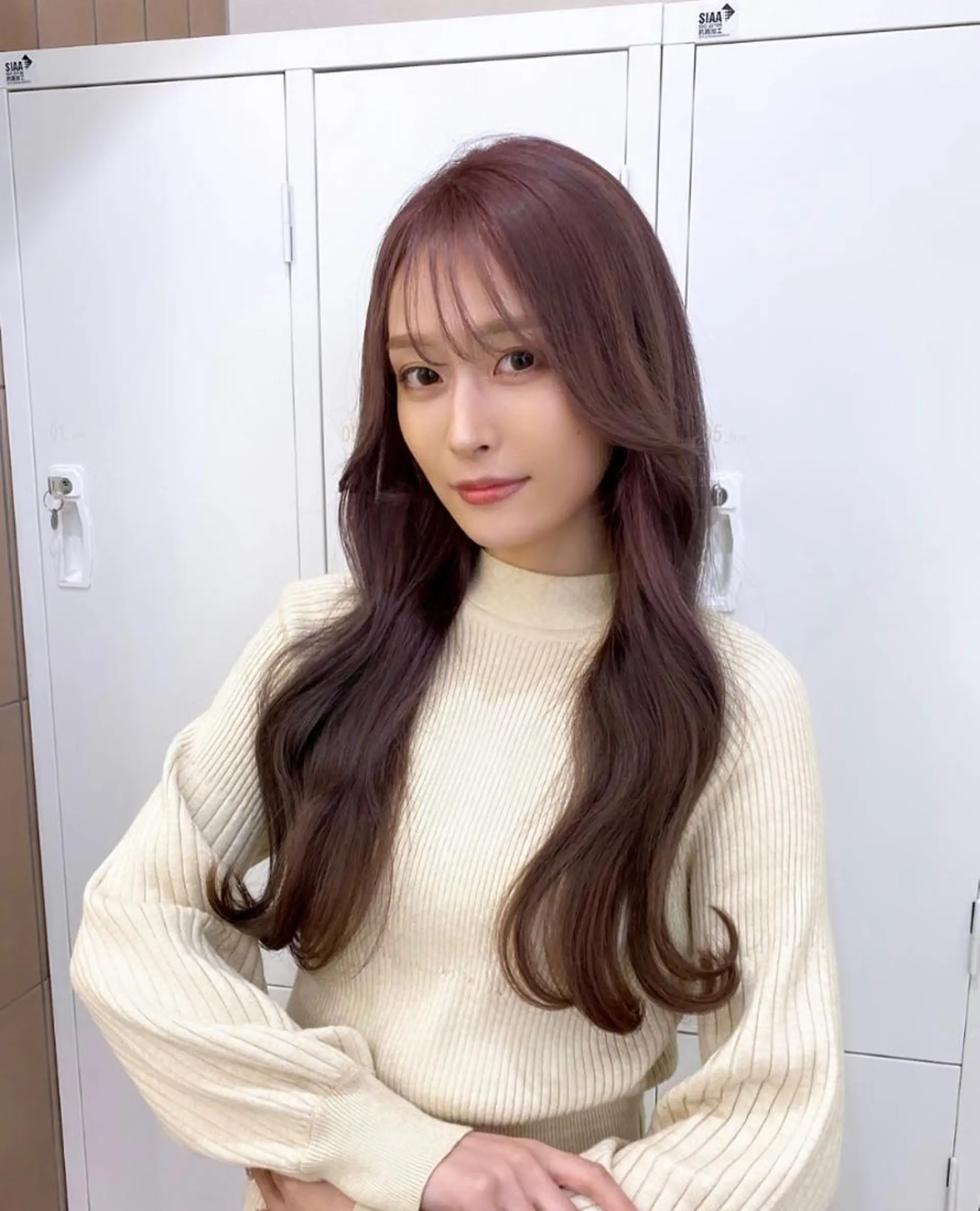 ロング 韓国風ヘア 山本 紗代のヘアスタイル