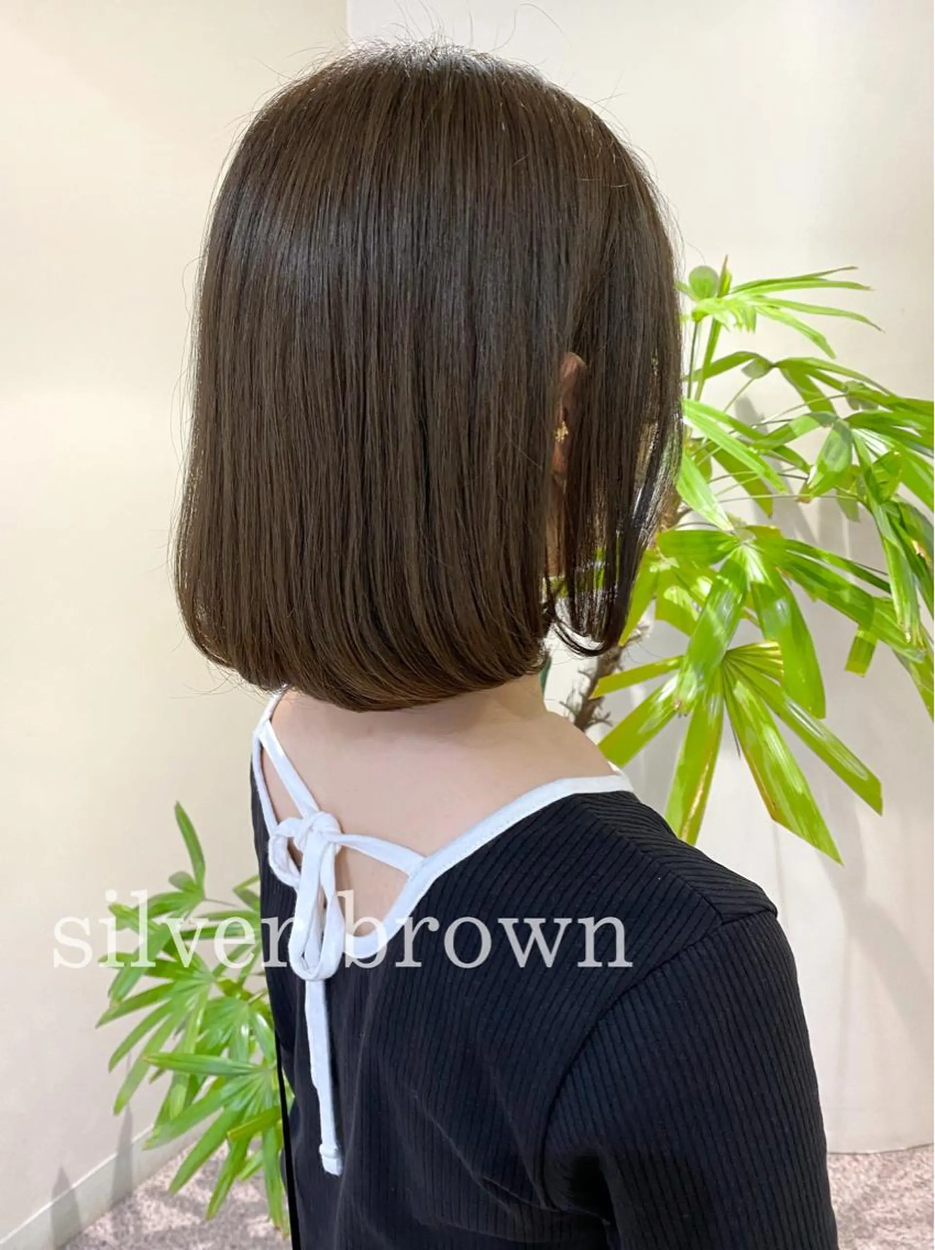 ミディアム カラー clomus所属・YUKA艶髪 🌸寛ぎ部屋のヘアスタイル