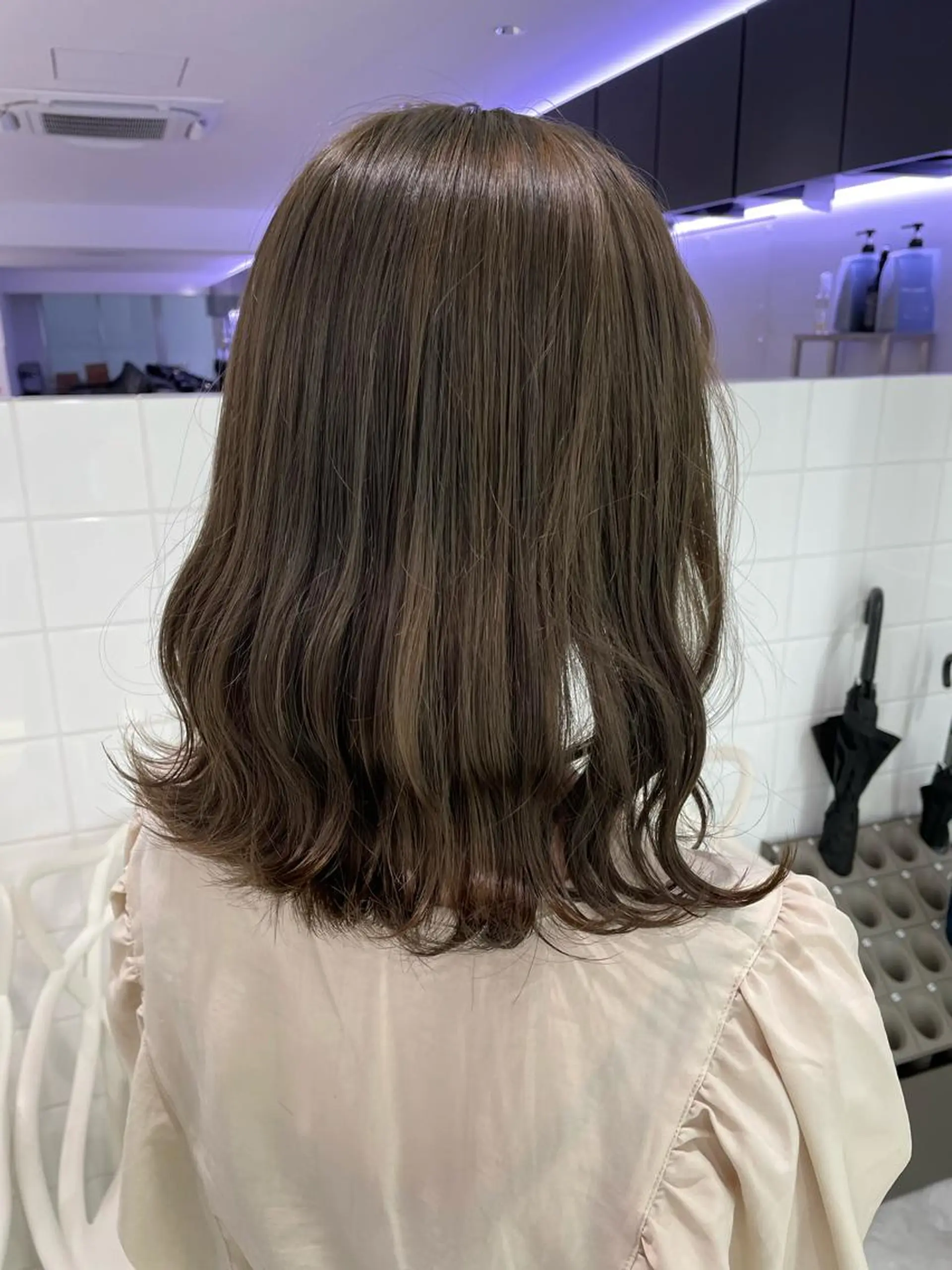セミロング カラー パーマ ヘアアレンジ メンズ キッズ ネイル マツエク・マツパ ベージュカラー グレージュ オリーブベージュ オリーブカラー オリーブグレージュ Lumo所属・💖横浜ブリーチなし 💖MIHOのヘアスタイル