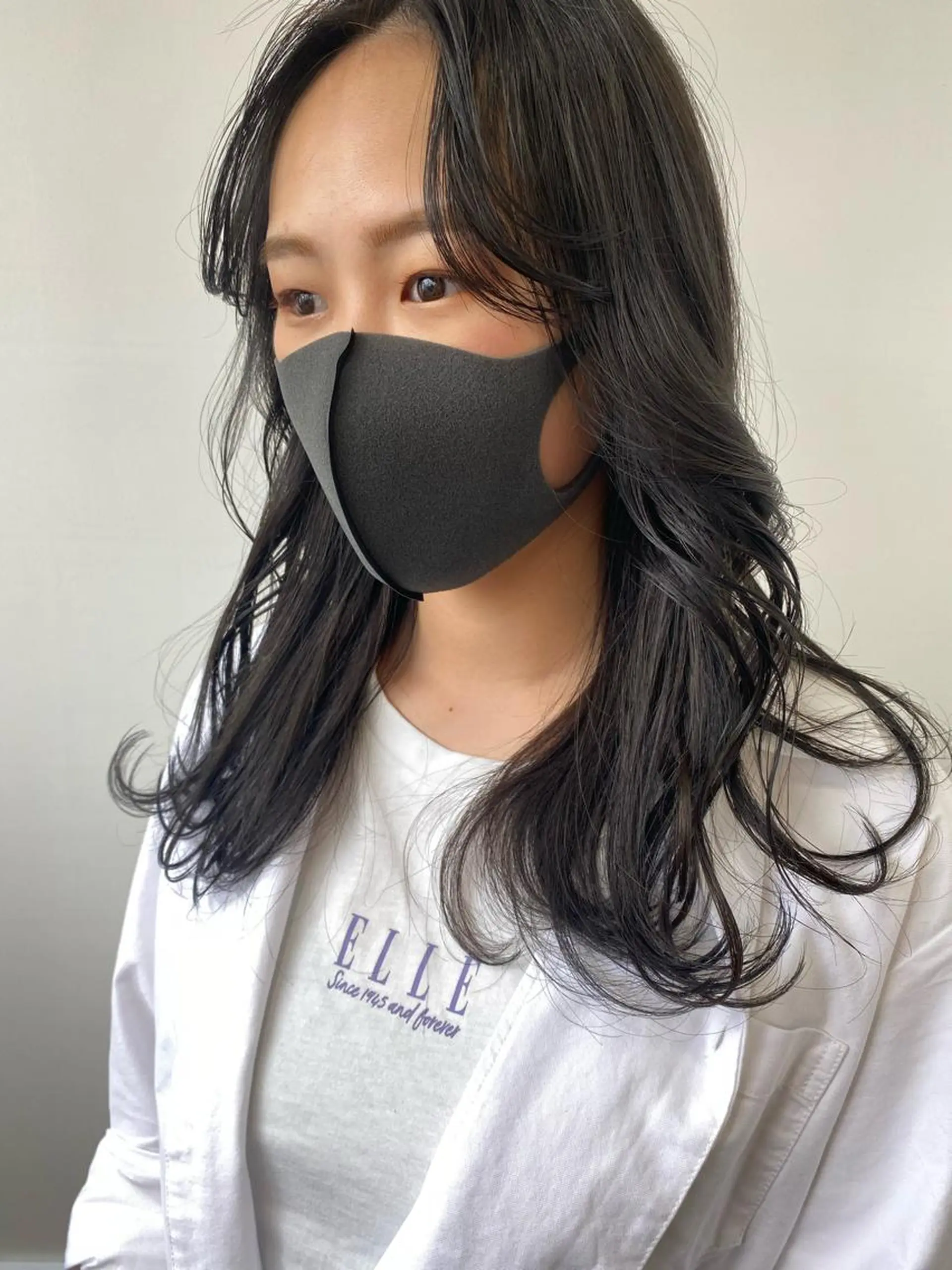 ロング カラー ヘアアレンジ ブラウンカラー ダークブラウン 顔周りカット 韓国風ヘア レイヤーカット fit stand /HIIRAGIのヘアスタイル