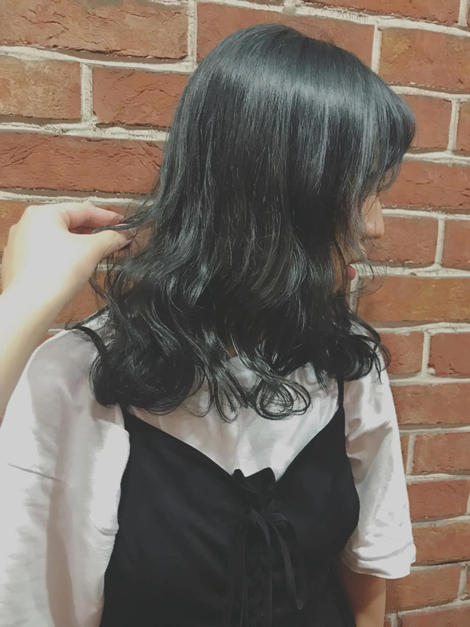 セミロング カラー ヘアカラー コマツリサ ROCCO eastのヘアスタイル