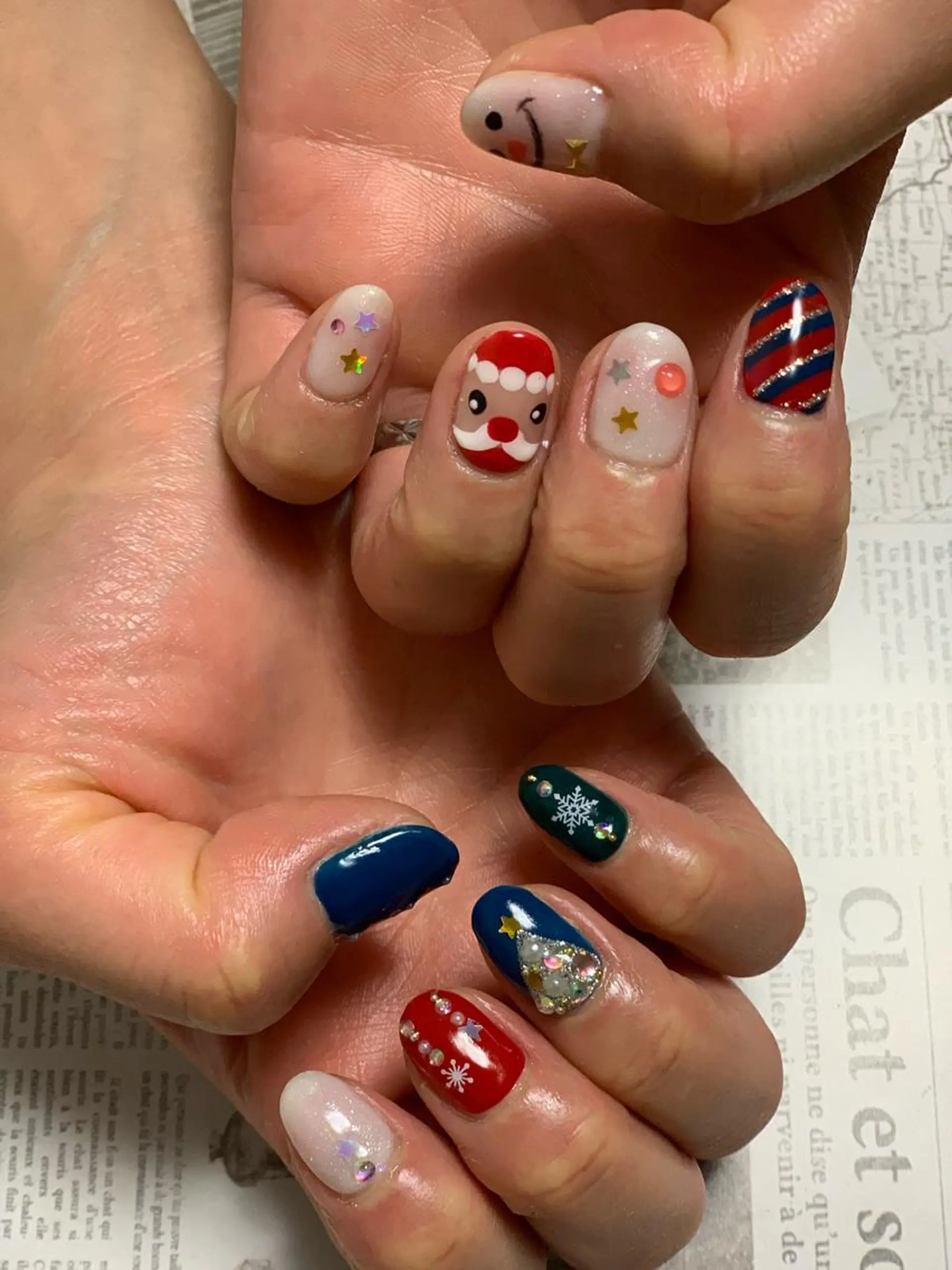 ネイル 大崎 奈々のネイルデザイン