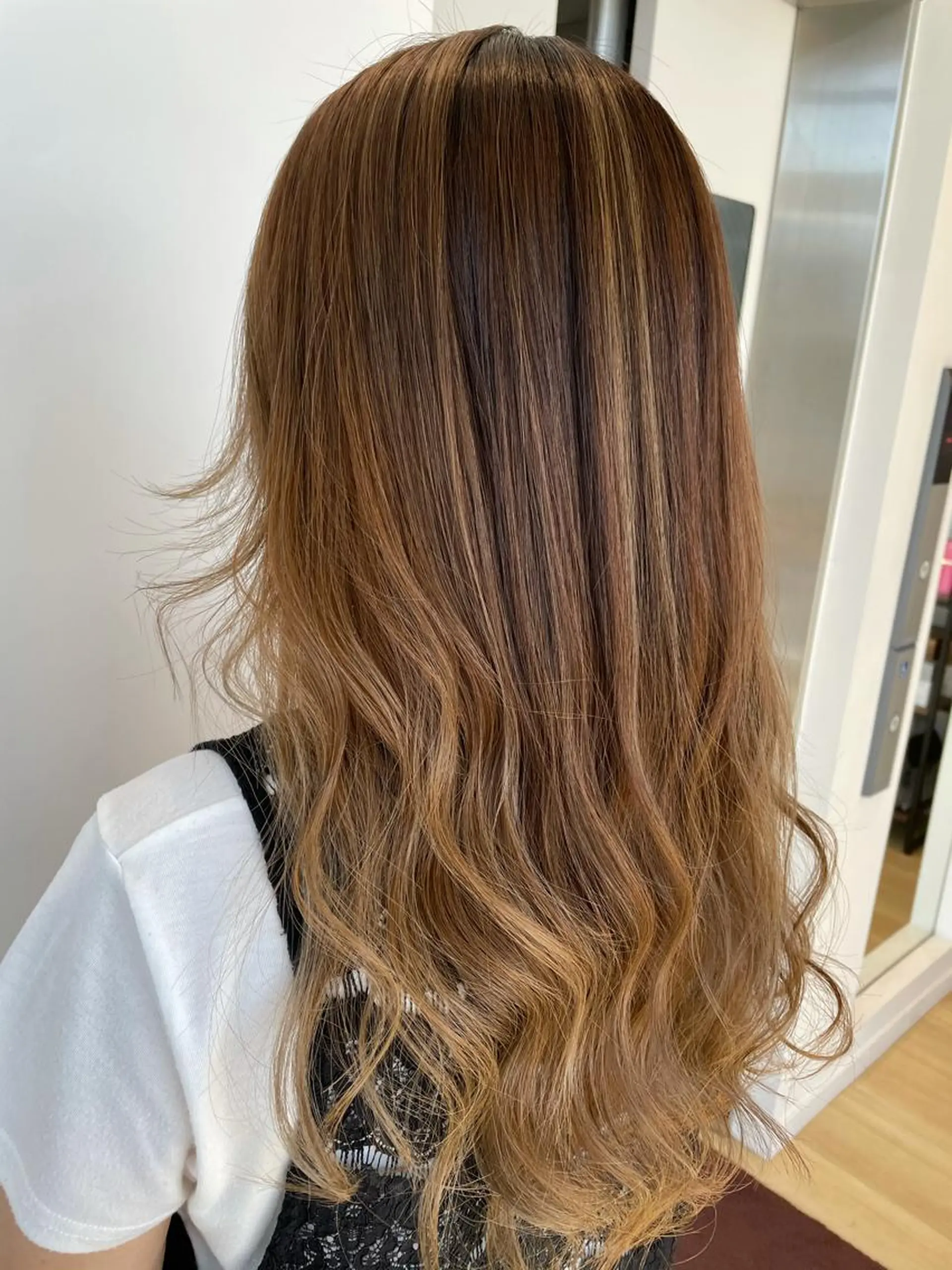 ロング カラー ヘアカラー 美髪形成！色素改善！ 秋田　和輝のヘアスタイル