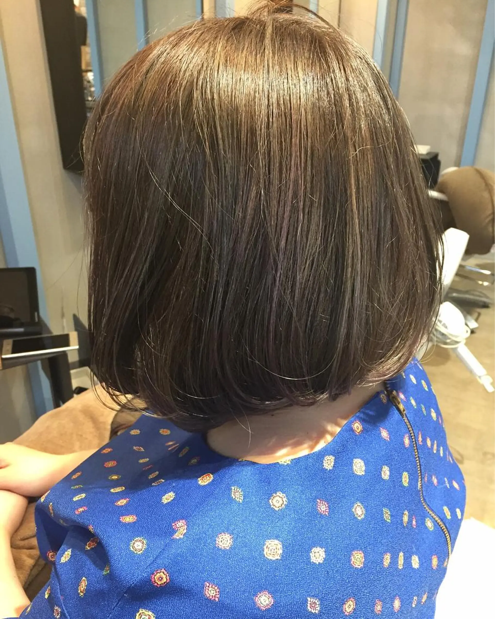 ショート アッシュ パープルカラー ハイライト カット ヘアカラー トリートメント 所渉/韓国レイヤー /ウルフカットのヘアスタイル