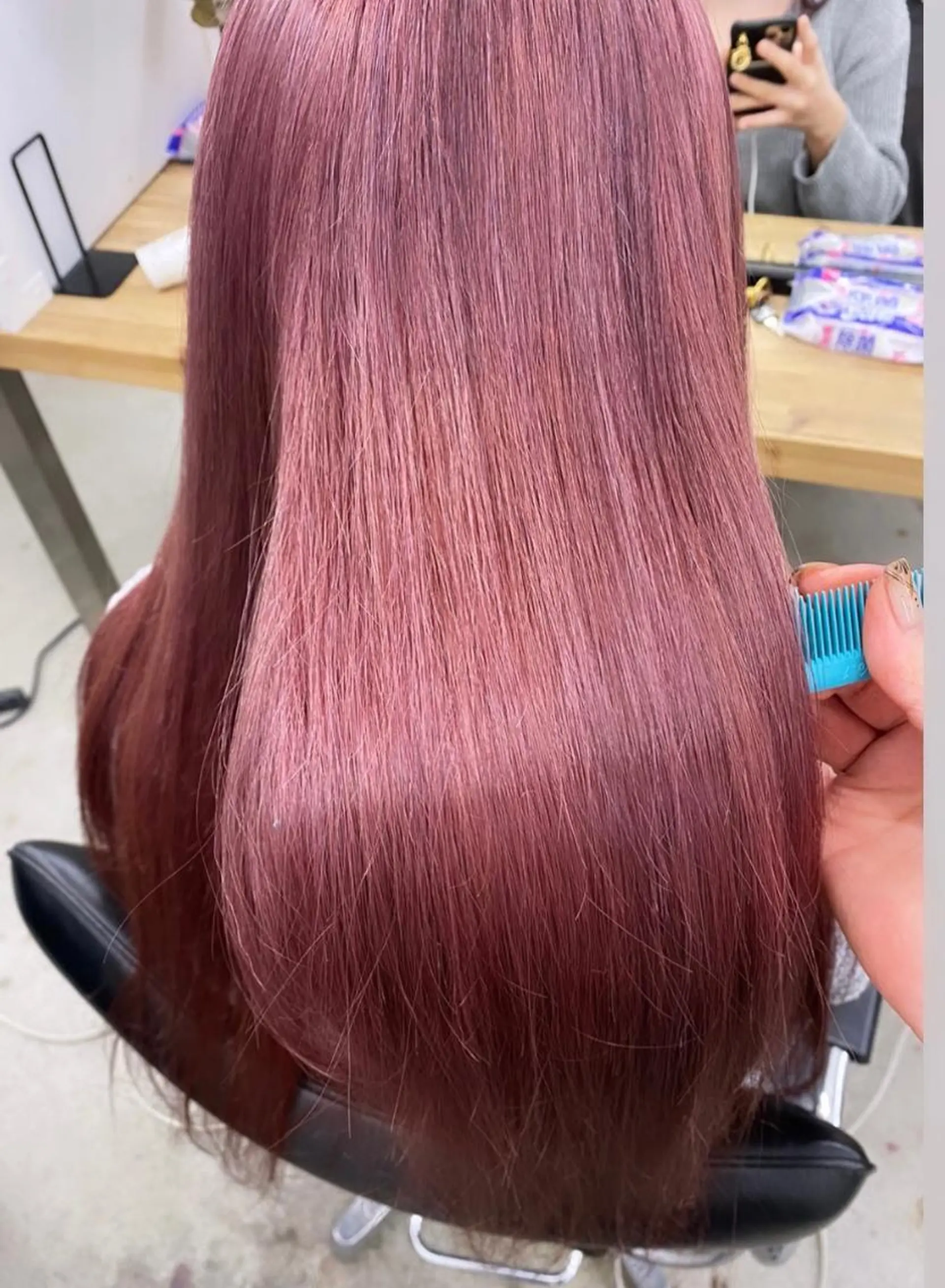 ロング カラー パーマ ヘアアレンジ メンズ キッズ ネイル マツエク・マツパ メンズブリーチ ブリーチ 暖色系/透明感 治野心のヘアスタイル