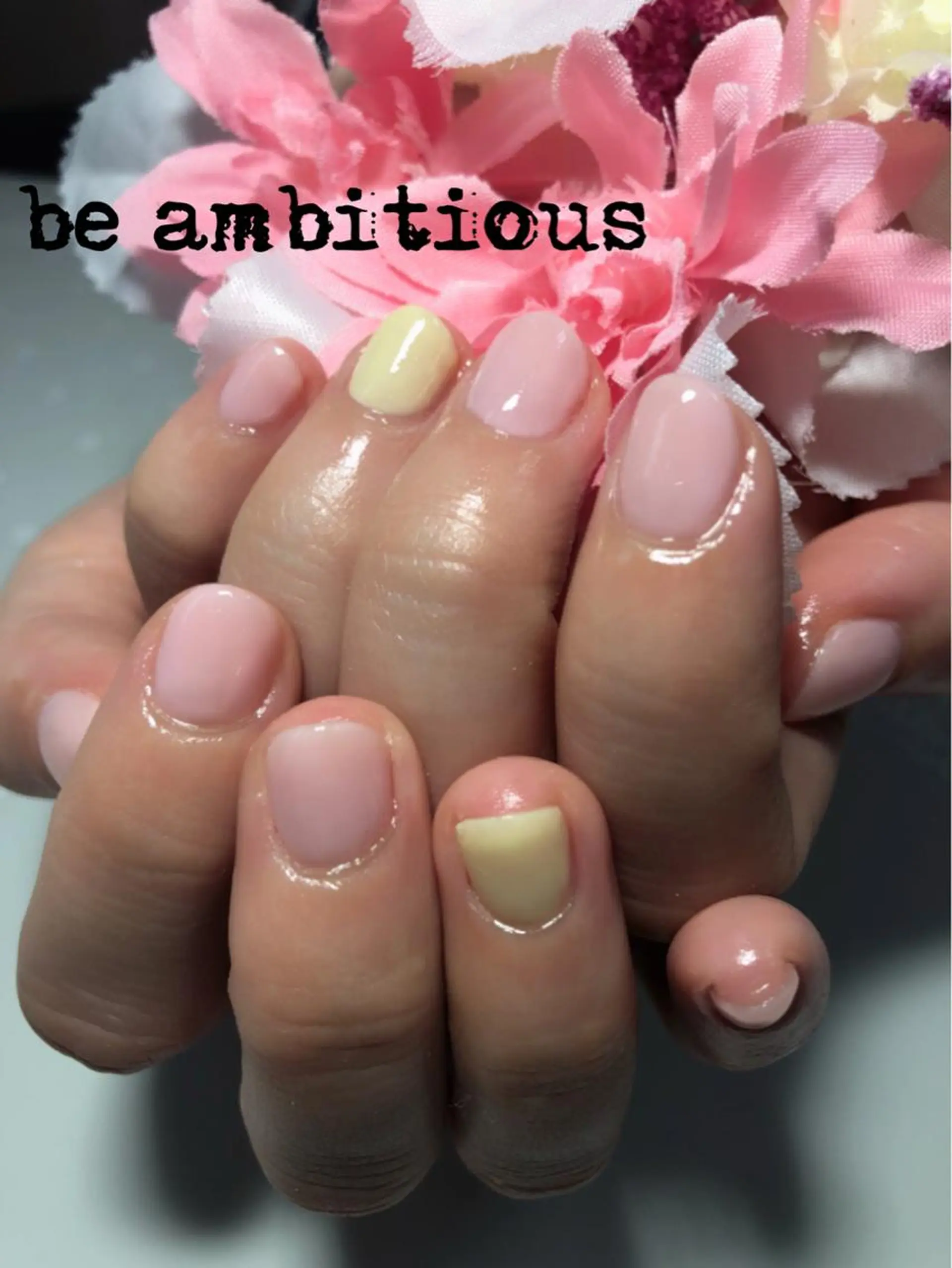 ネイル シンプルネイル EMIKOのネイルデザイン