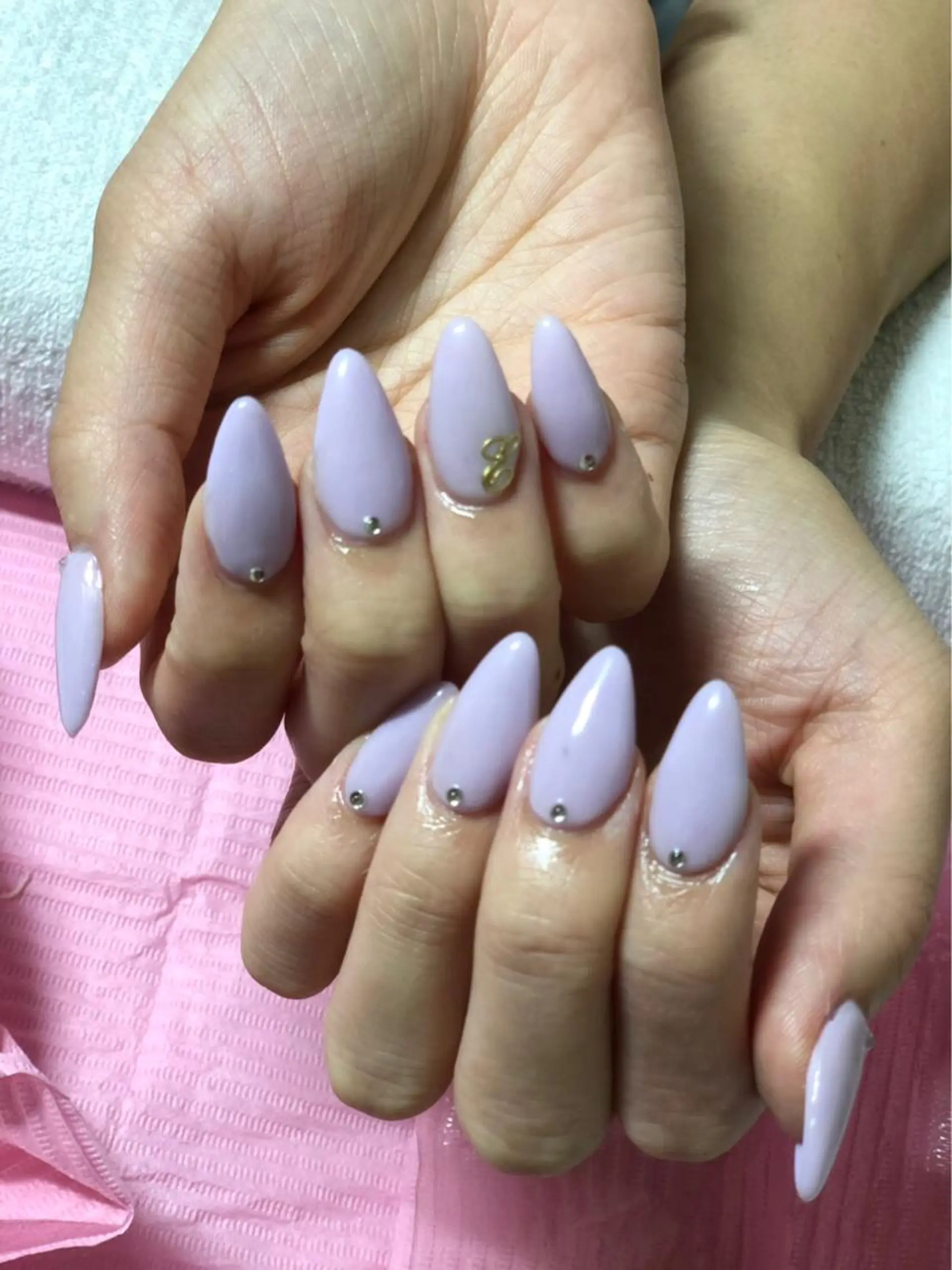 ミディアム ネイル ハンドネイル 《LB》ラブリエ Nail&eyeのマツエク・マツパデザイン