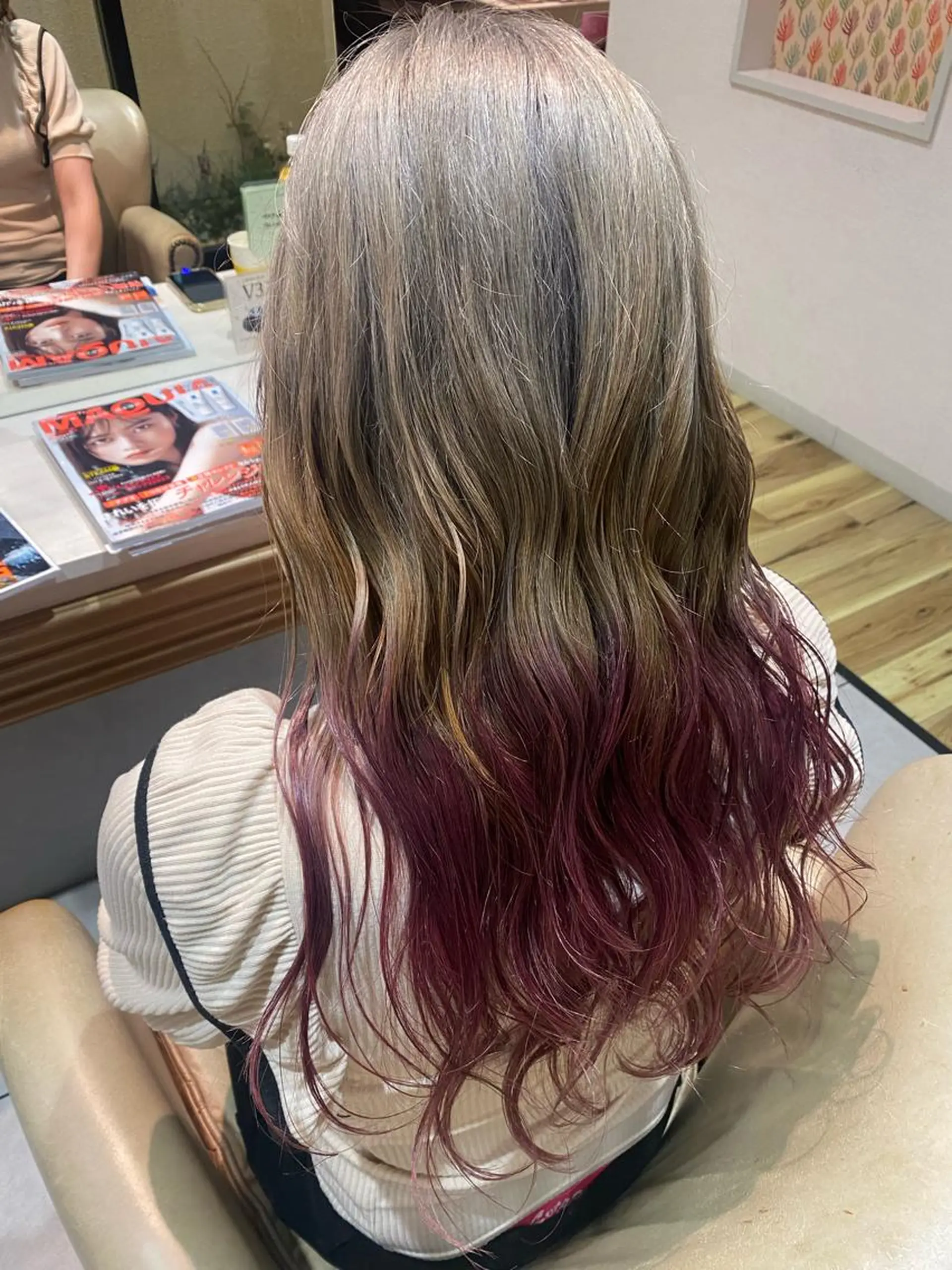 ロング ロング 岡本 梨沙のヘアスタイル