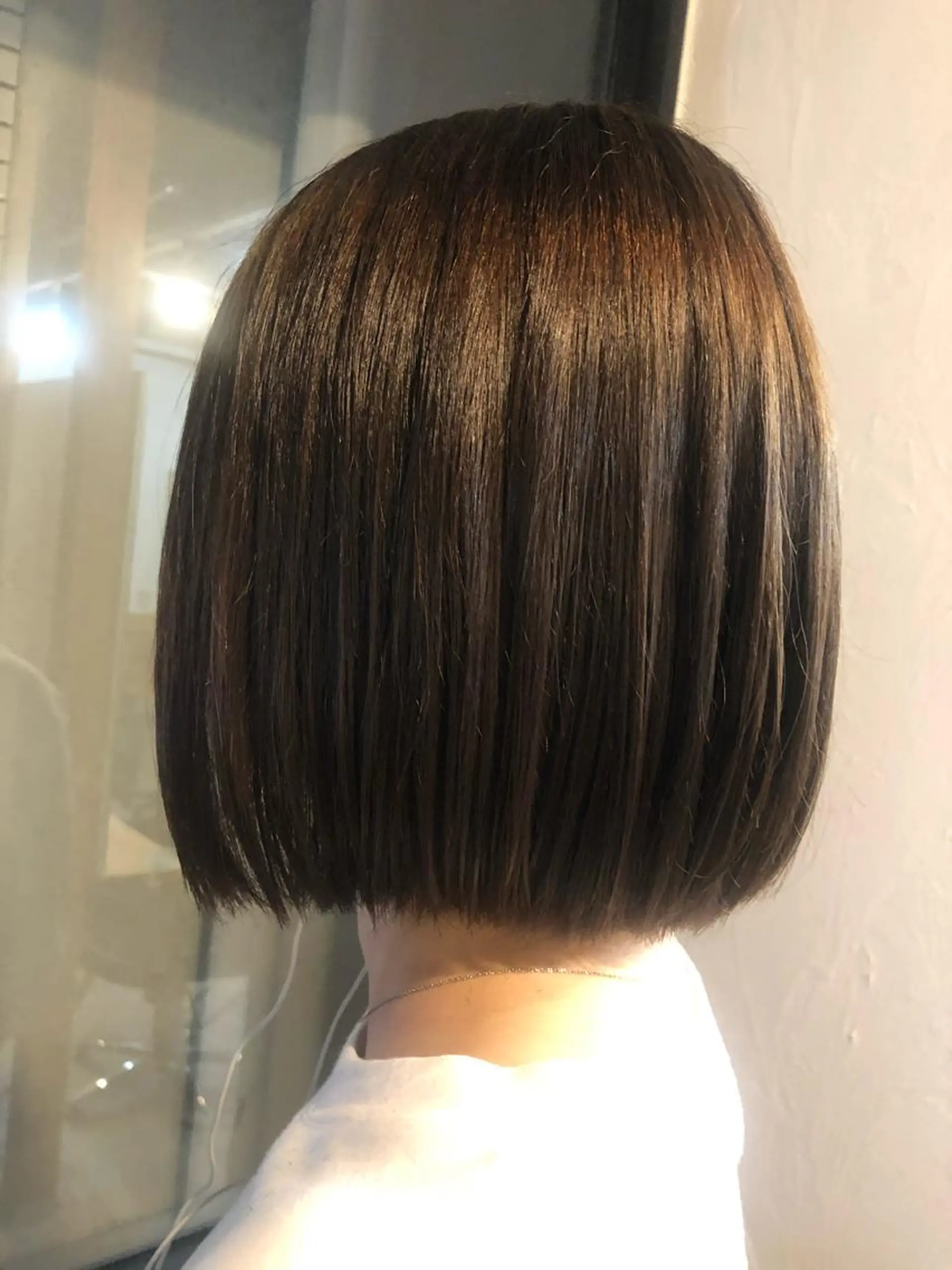 ショート カラー 髪質改善＆ブリーチ 伊勢　祐一郎のヘアスタイル