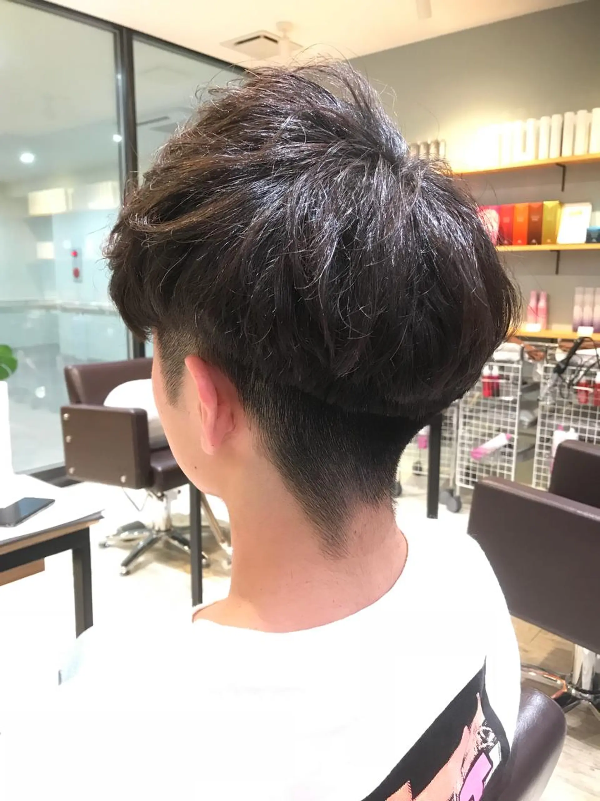 ショート カラー パーマ ヘアアレンジ メンズ キッズ ネイル マツエク・マツパ カット パーマ MODEK's西宮店 マネージャー神道有基のヘアスタイル