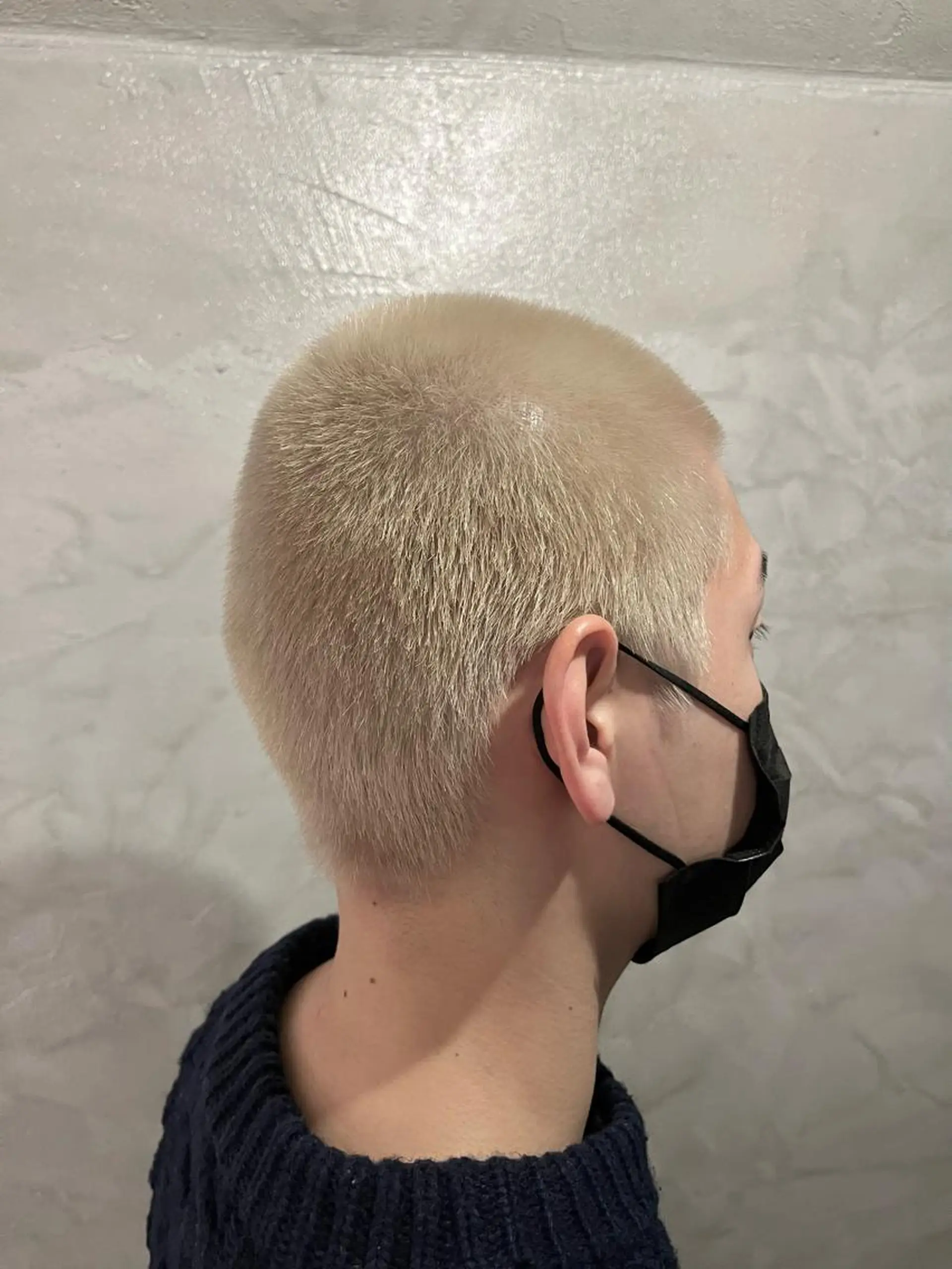 カラー メンズ ベージュカラー ホワイトベージュ ヘアカラー FUJINO RYOのヘアスタイル