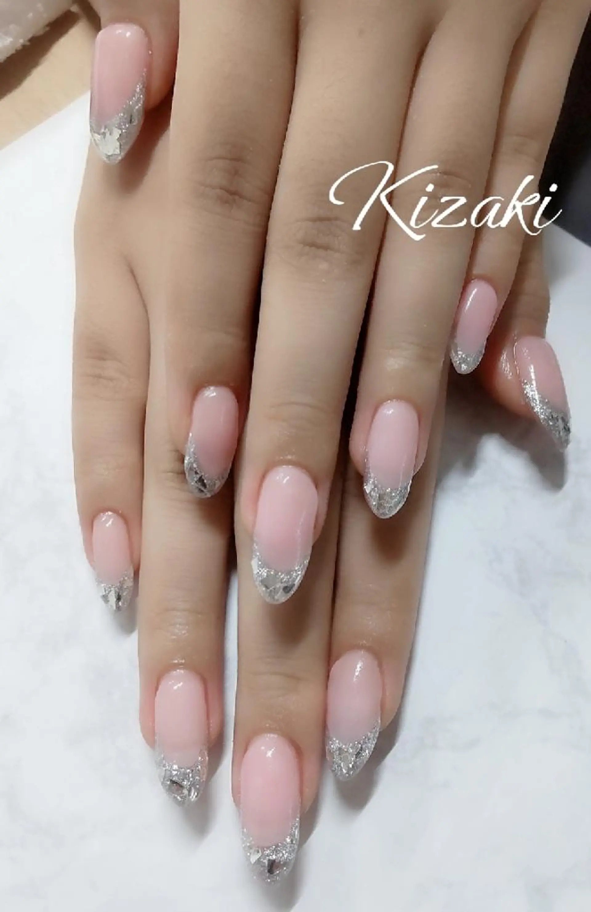 ネイル フレンチネイル ガラスフレンチ Kizaki.. Saoriのマツエク・マツパデザイン