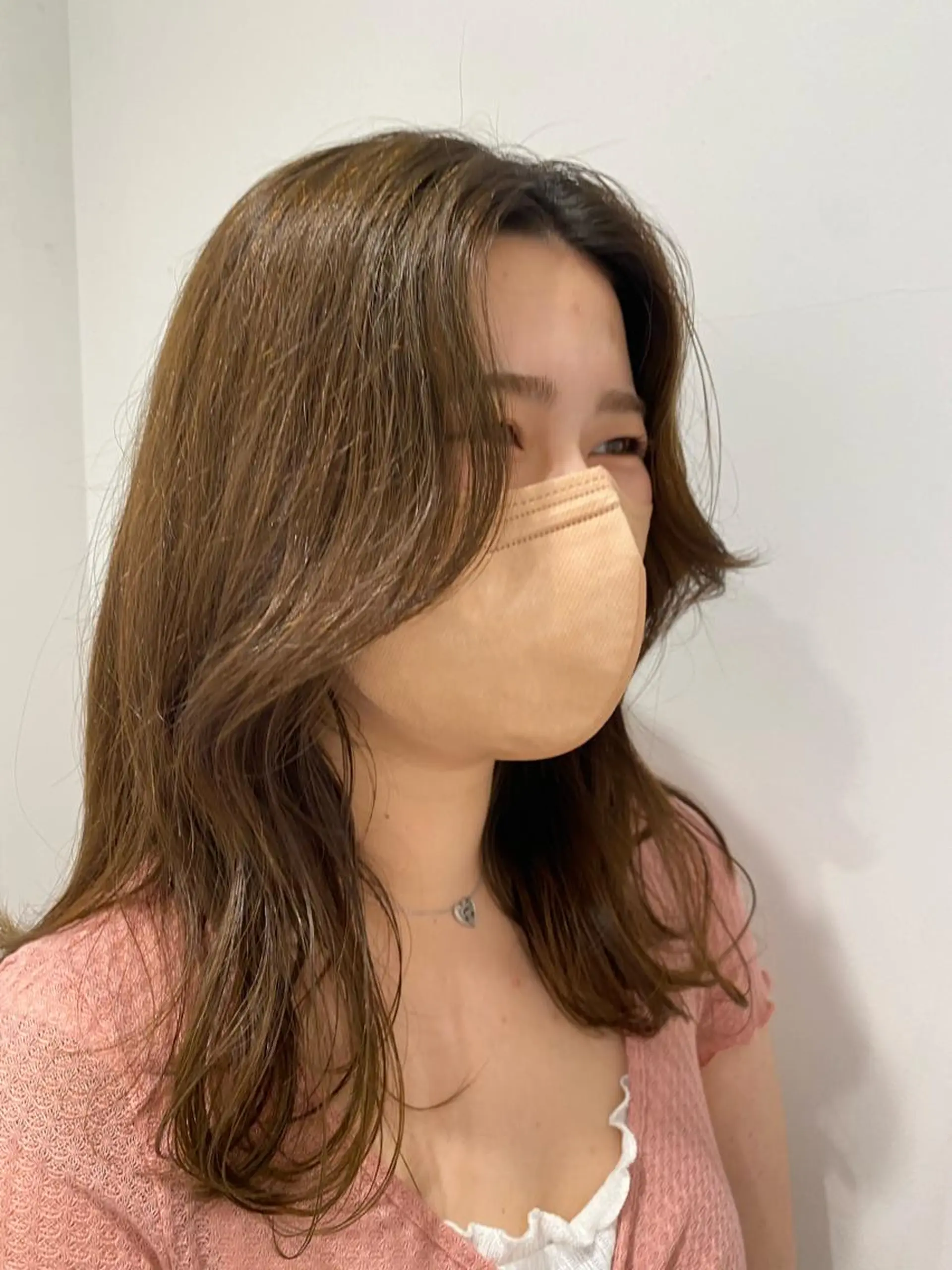 ロング カラー レイヤー・ナチュラル RUKUのヘアスタイル