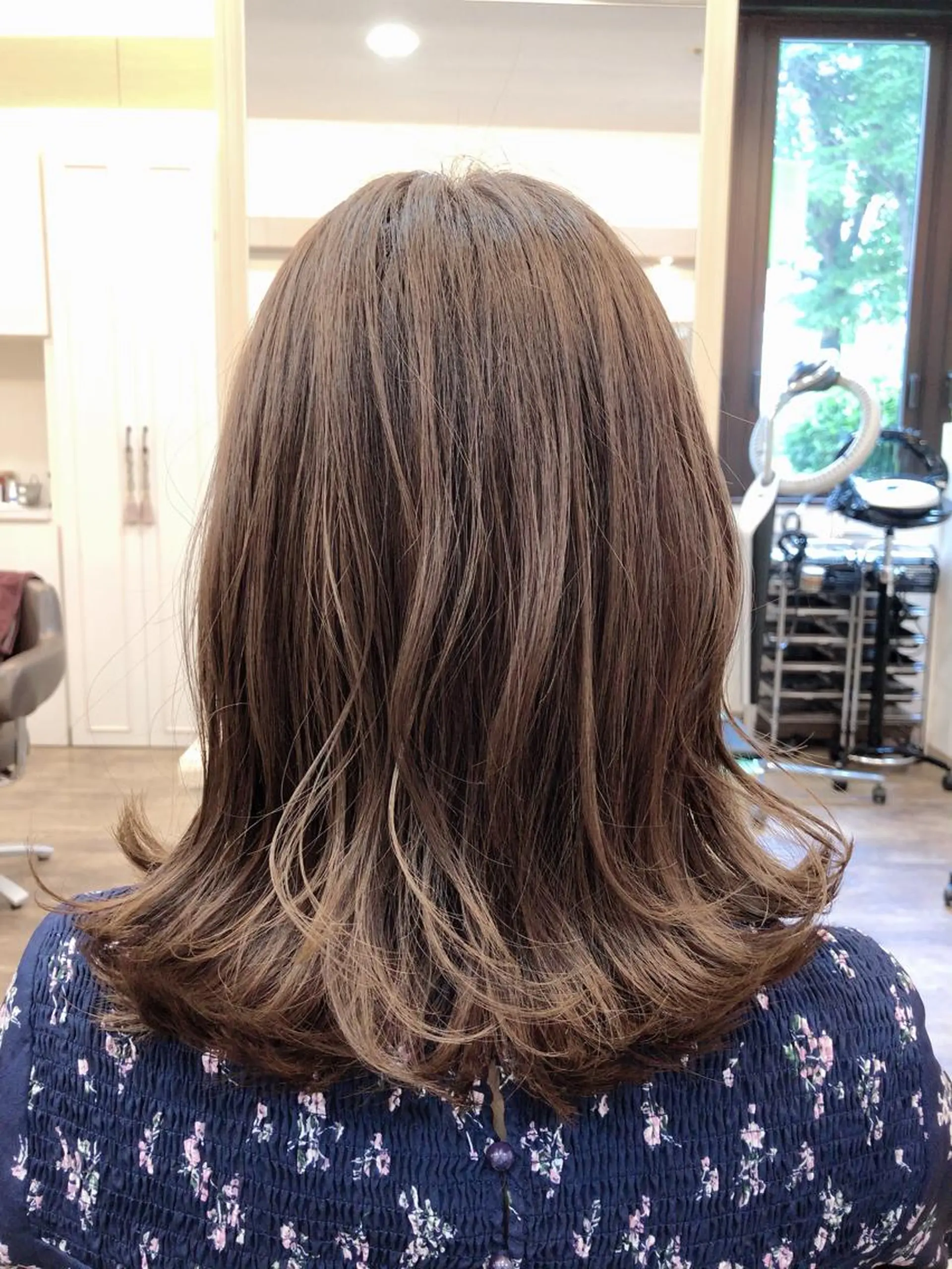 ミディアム ラベンダーベージュ 尚平 40代からの 髪質改善専門のその他イメージ