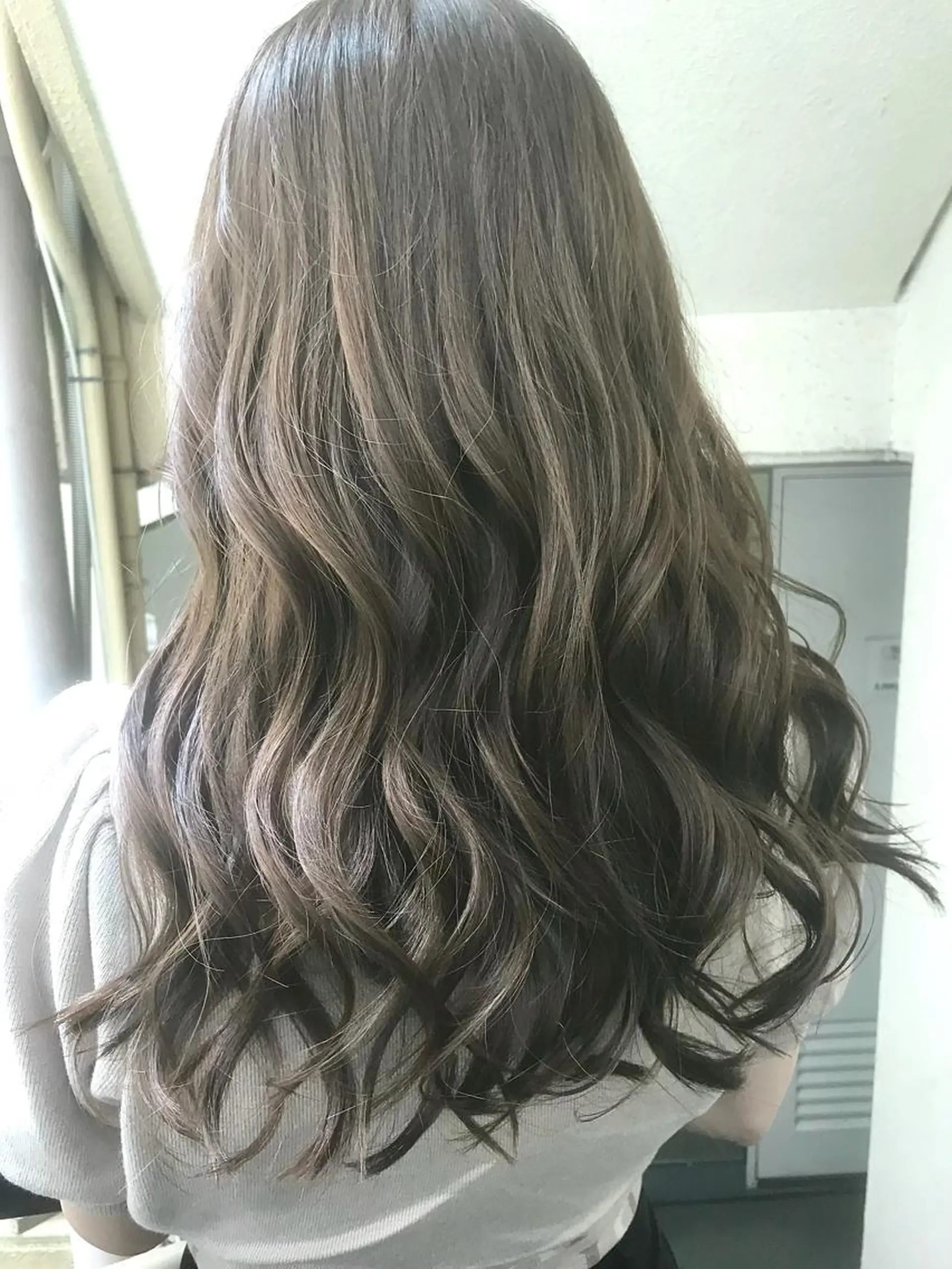 セミロング カラー ヘアカラー トリートメント 💎髪質改善💎 デザイナーshinのヘアスタイル