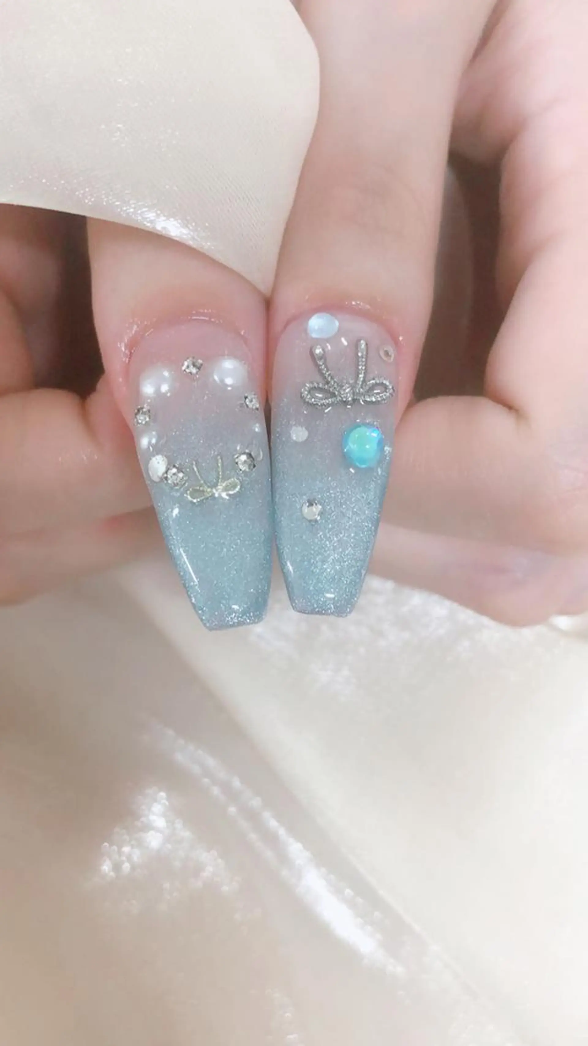 ネイル ハンドネイル ルラワンネイル エンのネイルデザイン