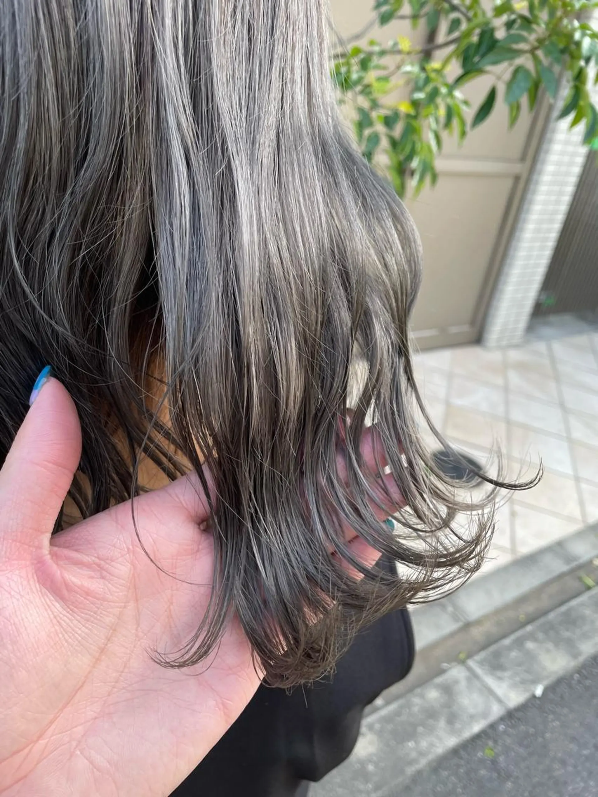 ミディアム 亀川蓮 Agu hairのヘアスタイル