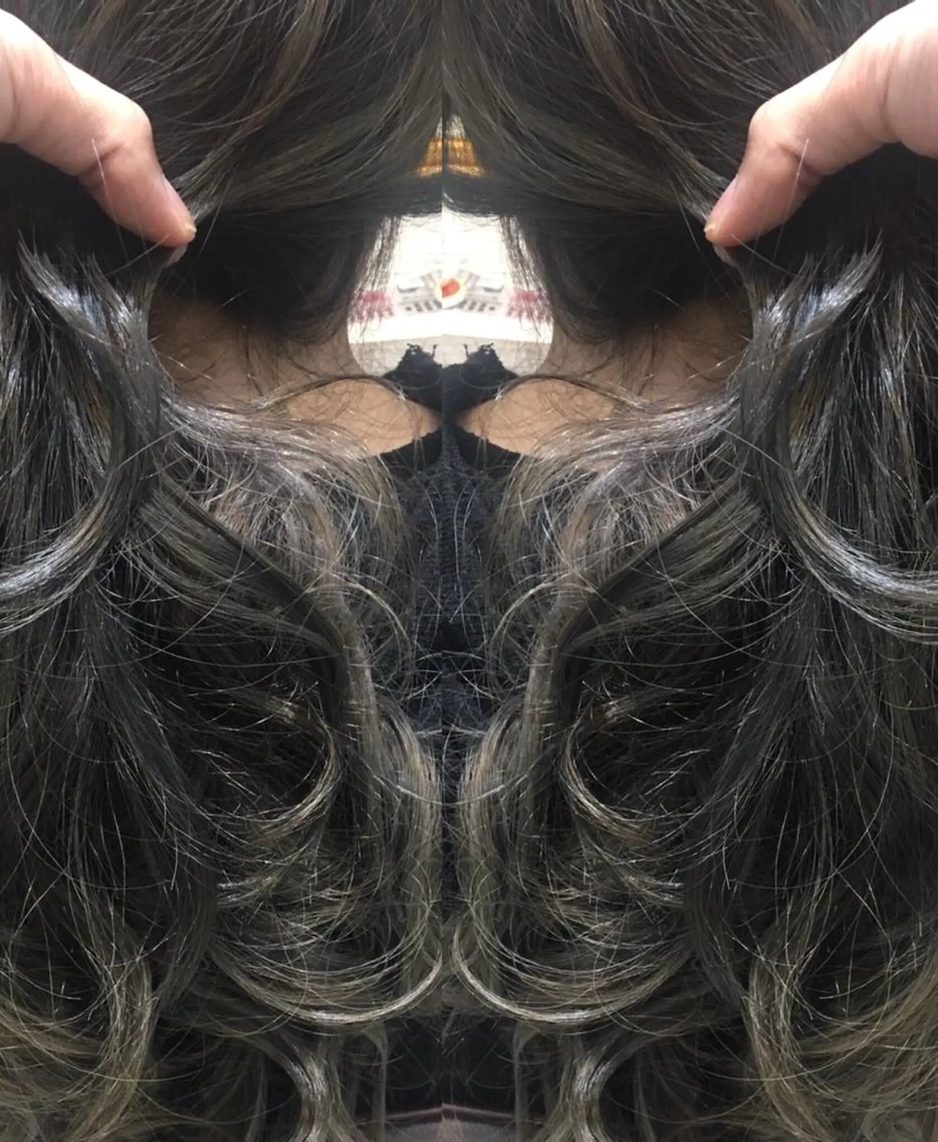 ロング カラー パーマ ヘアアレンジ Device ディバイスのヘアスタイル