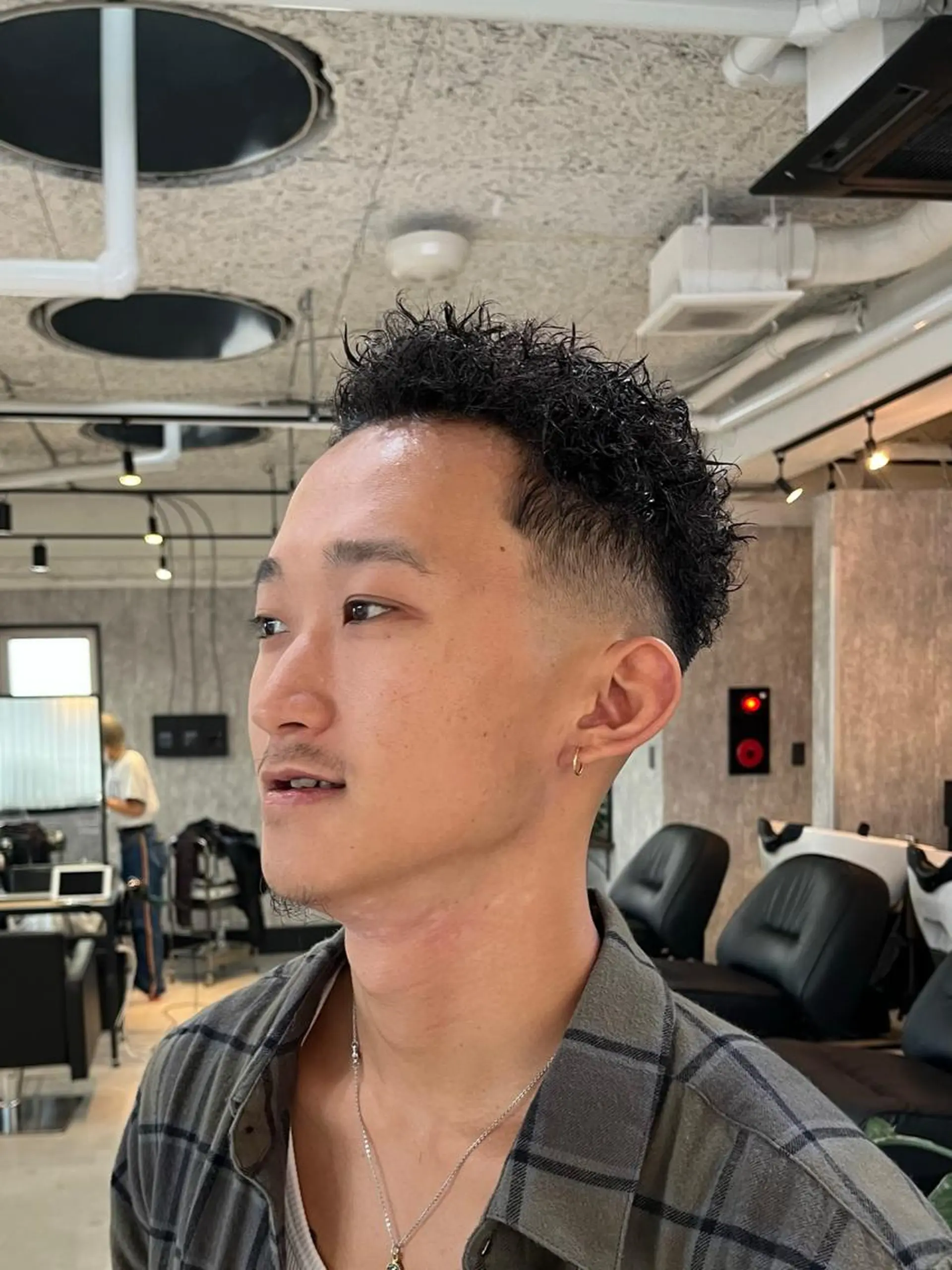 ショート ツイストパーマ TIDEHAIR JUNYAのヘアスタイル