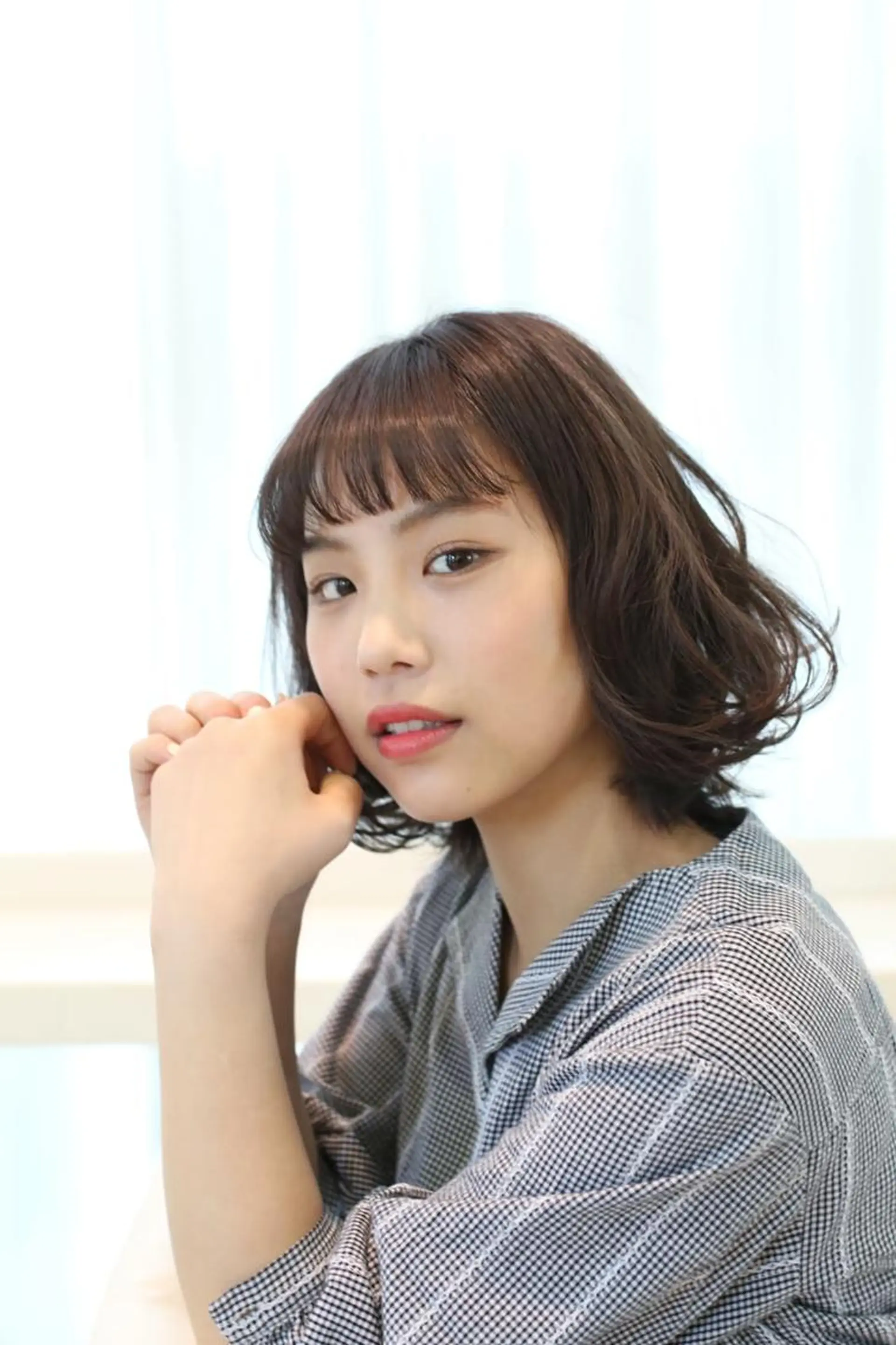 ミディアム Ashina Karenのヘアスタイル