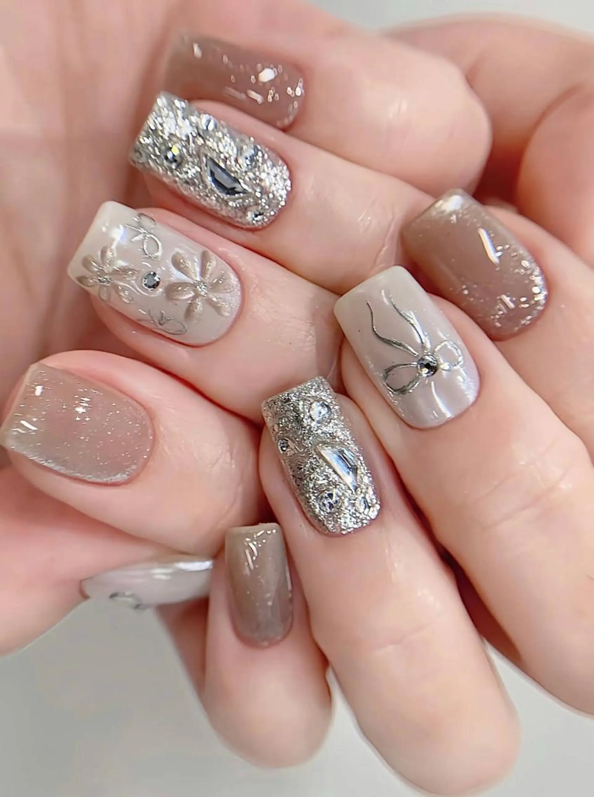 ネイル ハンドネイル 西村 桜子のネイルデザイン