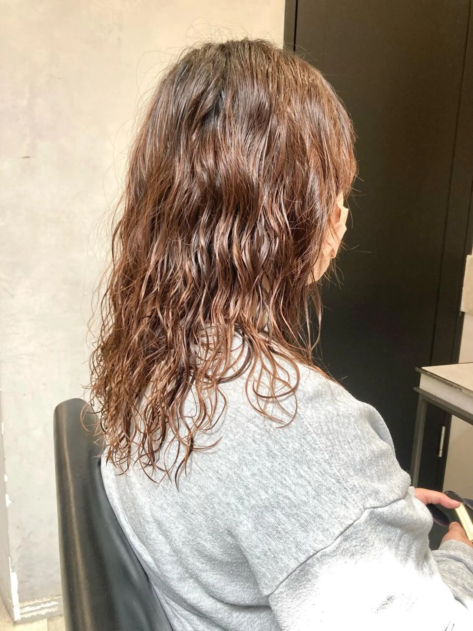 セミロング ✳️ウルフ/メンズ/ スパイラルパーマ✳️のヘアスタイル