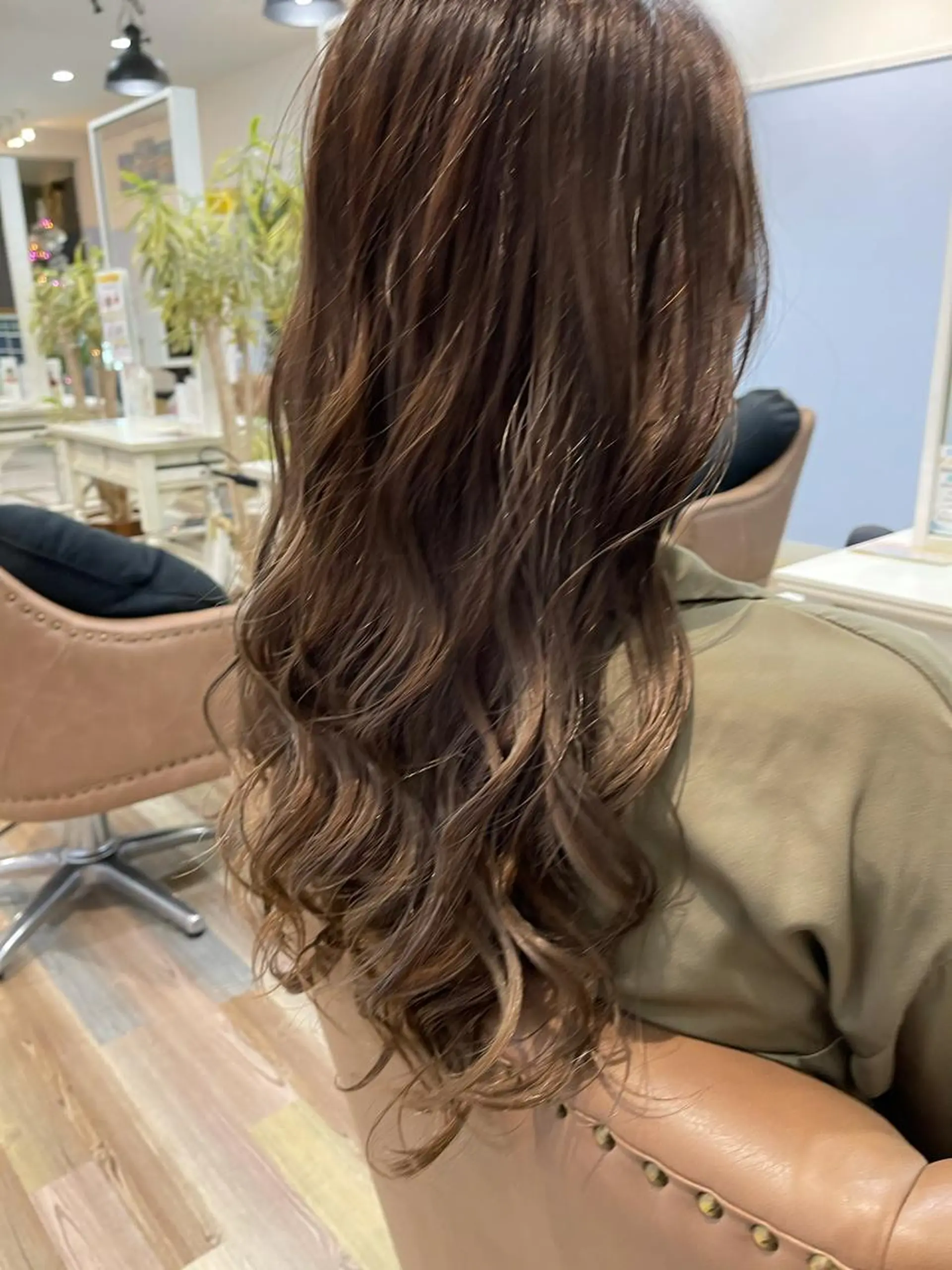 ロング カラー 透明感カラー 外国人風カラー 穐山 翔のヘアスタイル