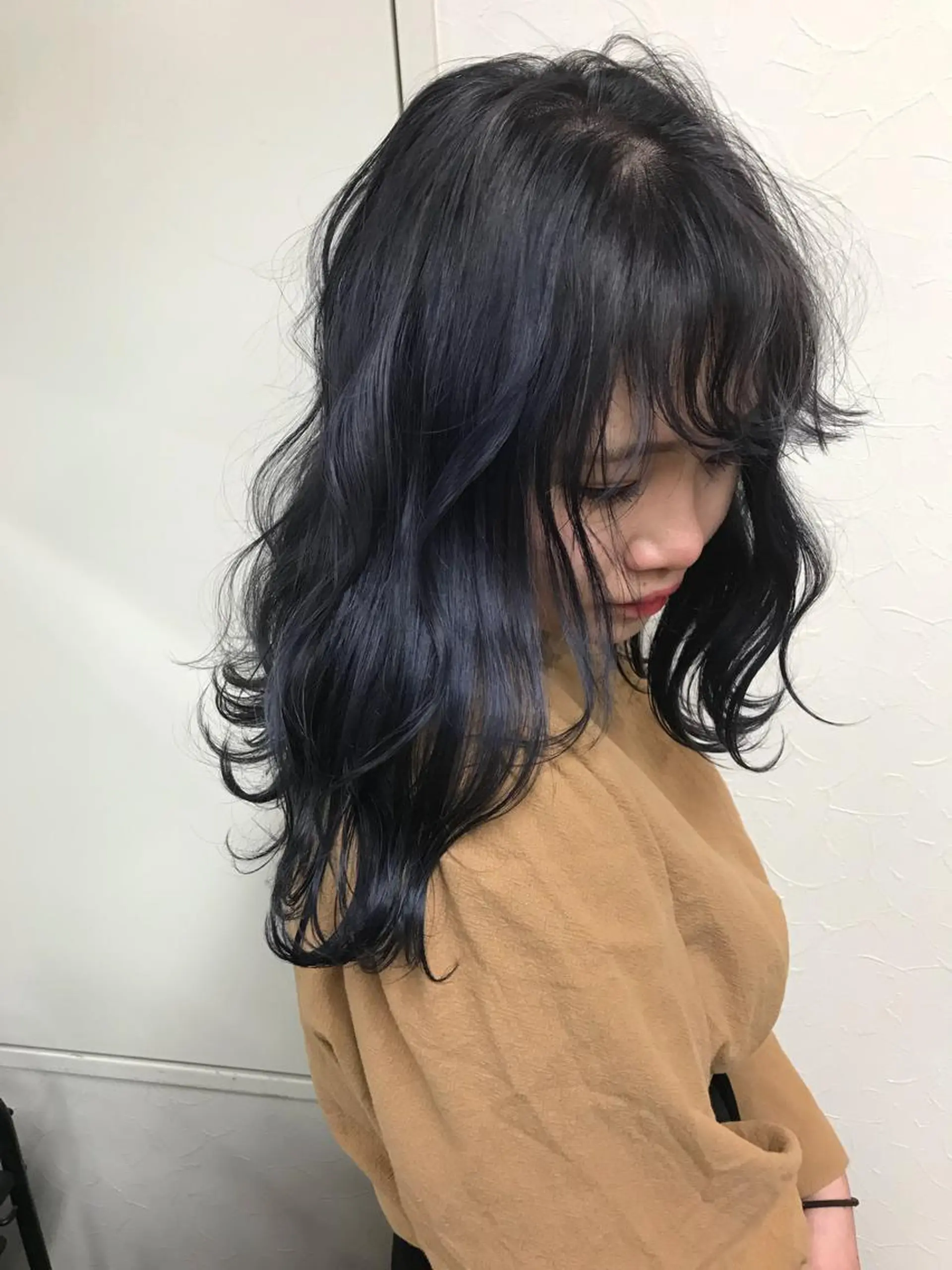 ミディアム カラー メンズハイトーン メンズバレイヤージュのヘアスタイル