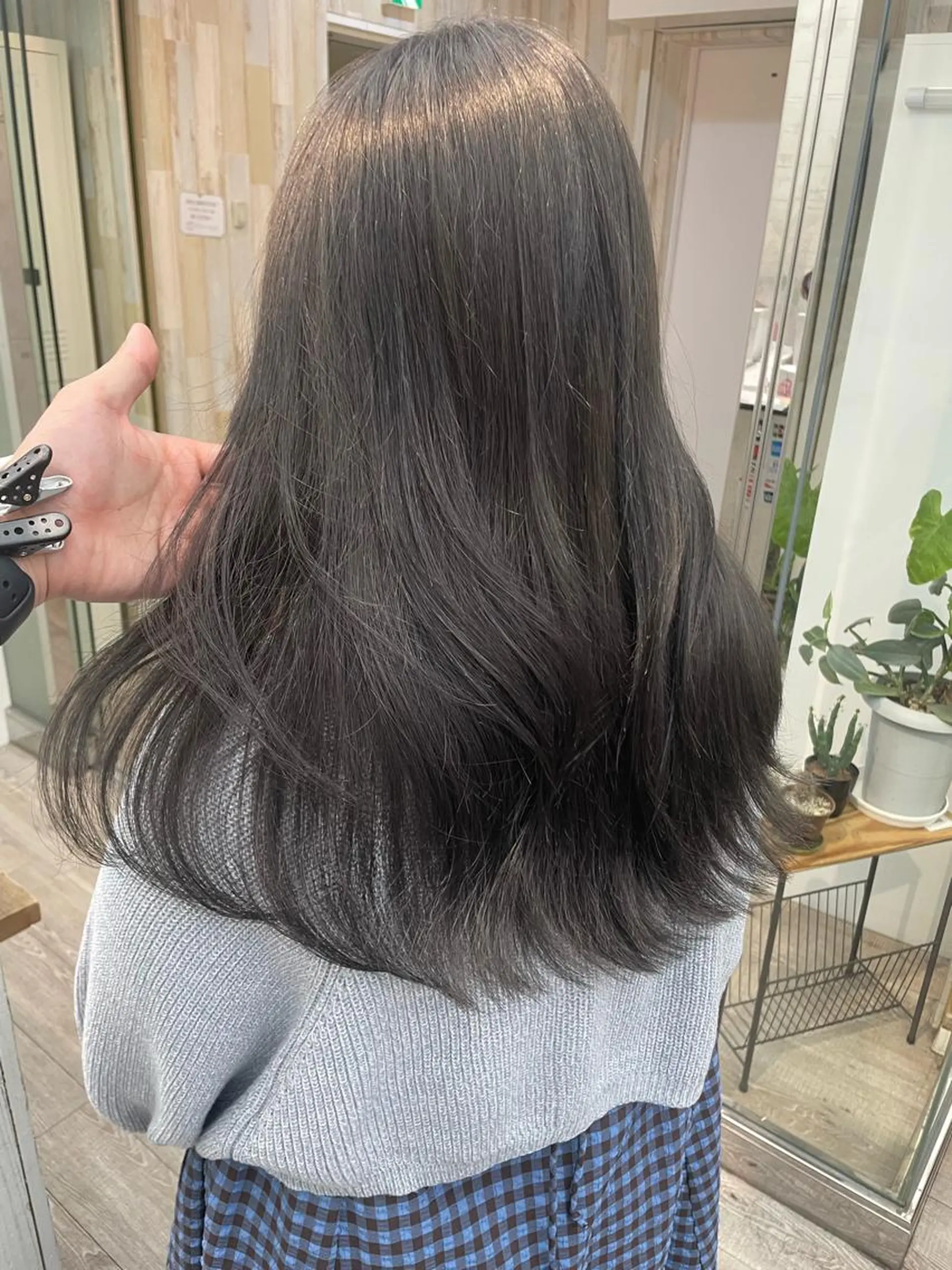 セミロング カラー ヘアカラー トリートメント HIKARU副店長/ ✨️髪質改善のヘアスタイル