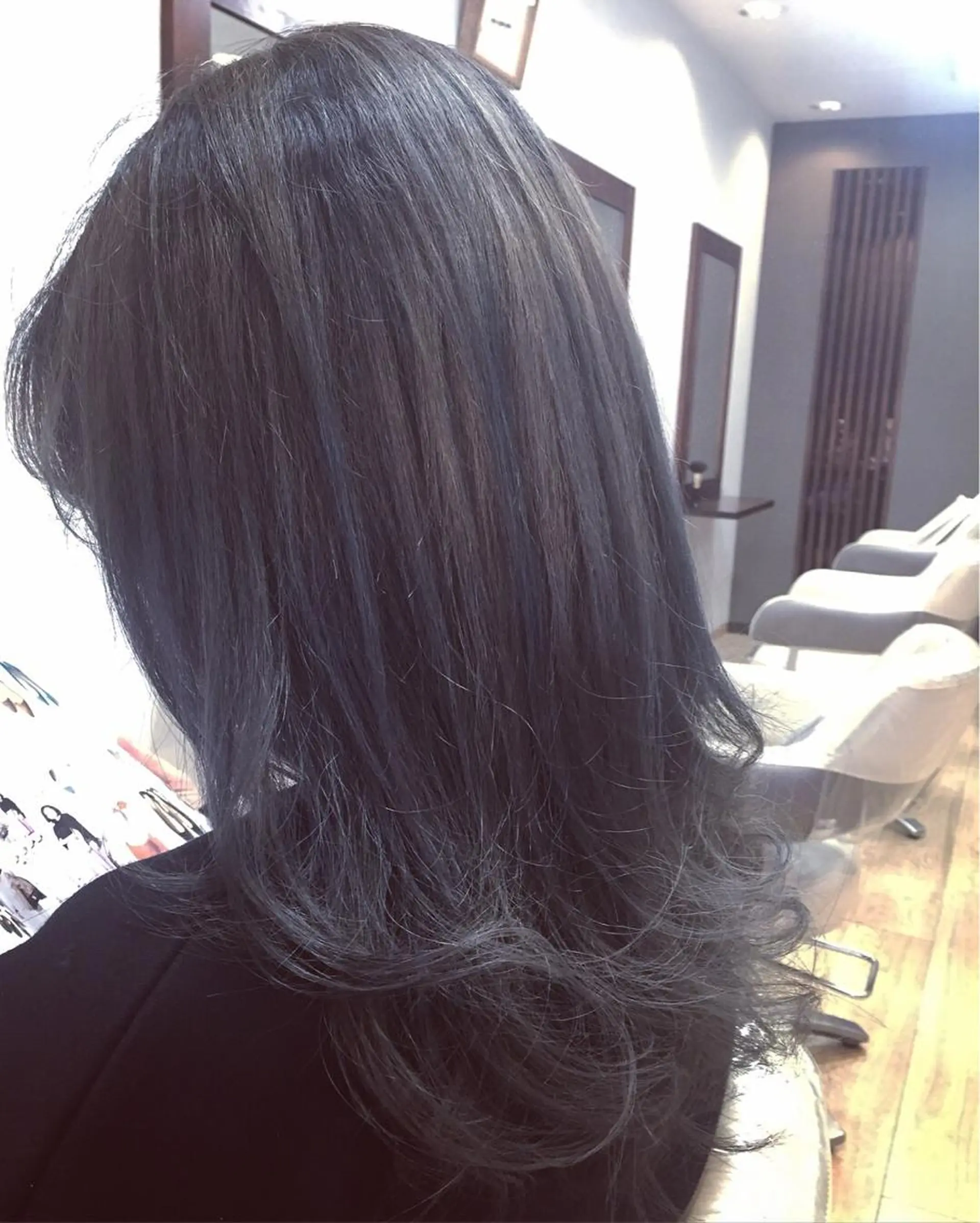 セミロング カット ヘアカラー Libertas所属・菊池 邦之のヘアスタイル