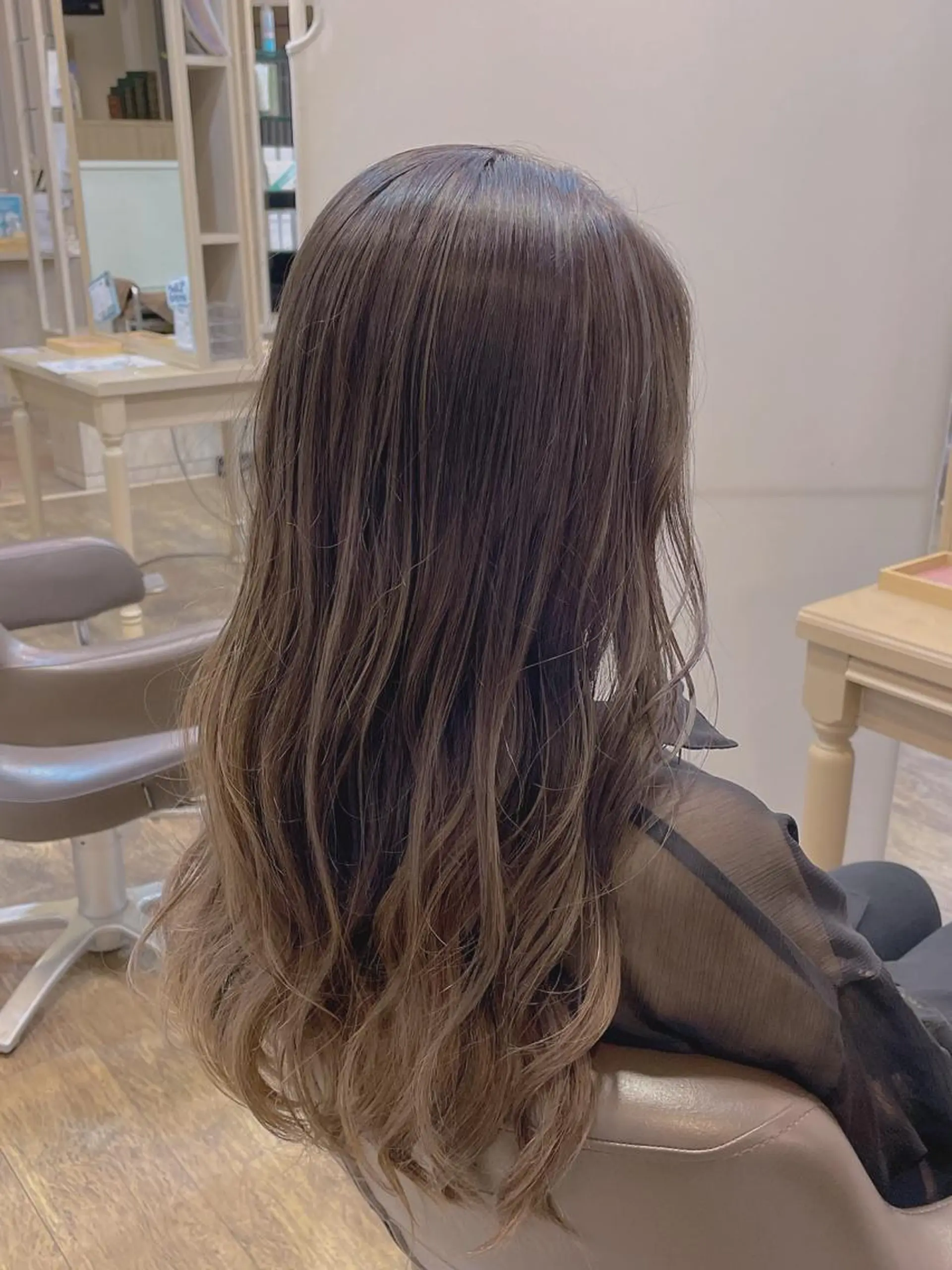 ロング レイヤーカット 韓国ヘア/レイヤー 🇰🇷/艶髪/長橋のヘアスタイル