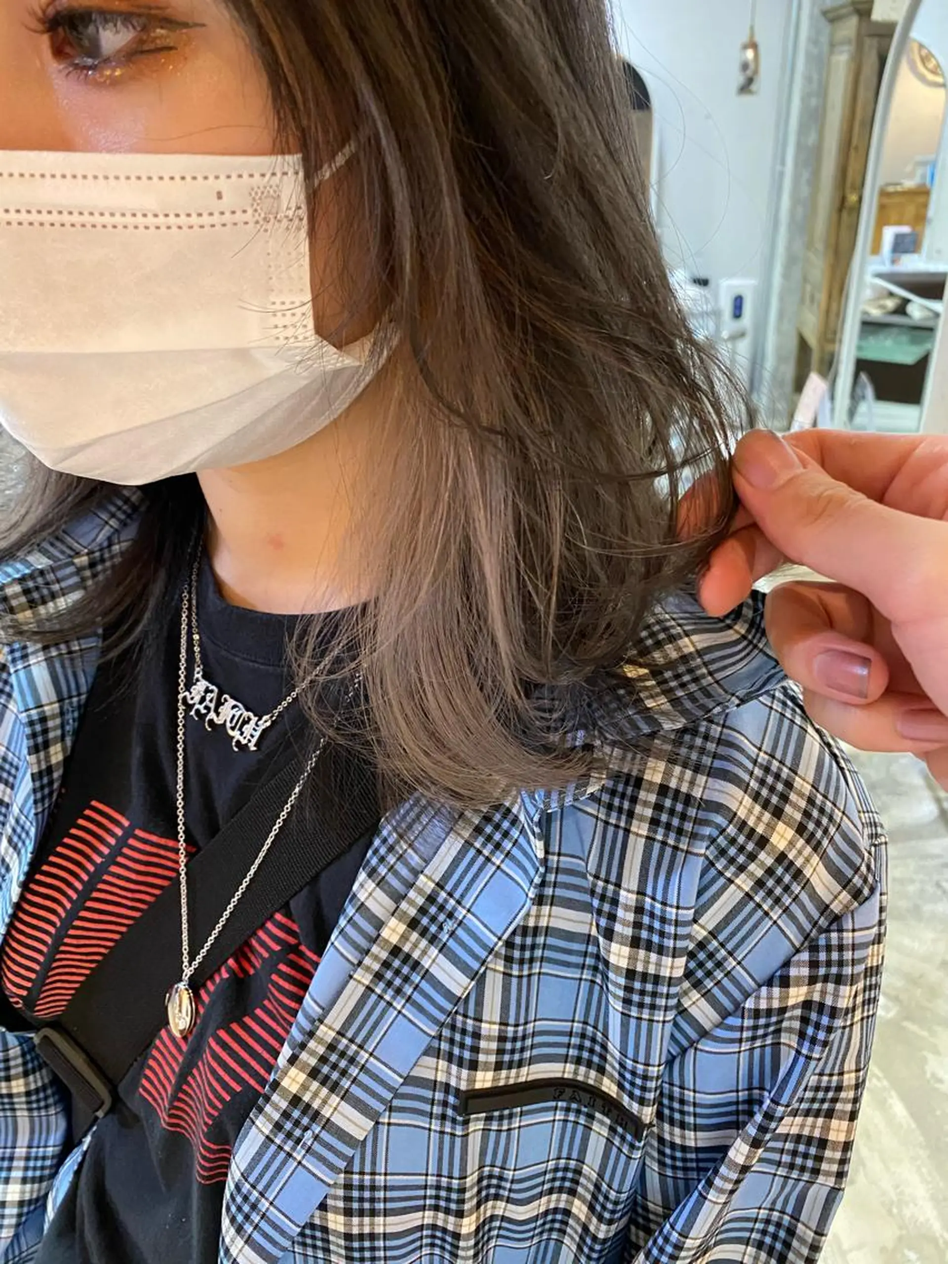 ミディアム カラー イヤリングカラー 顔周りカット レイヤーカット Pia hair Design Yakuin所属・Pia ツボイ ケイタのヘアスタイル