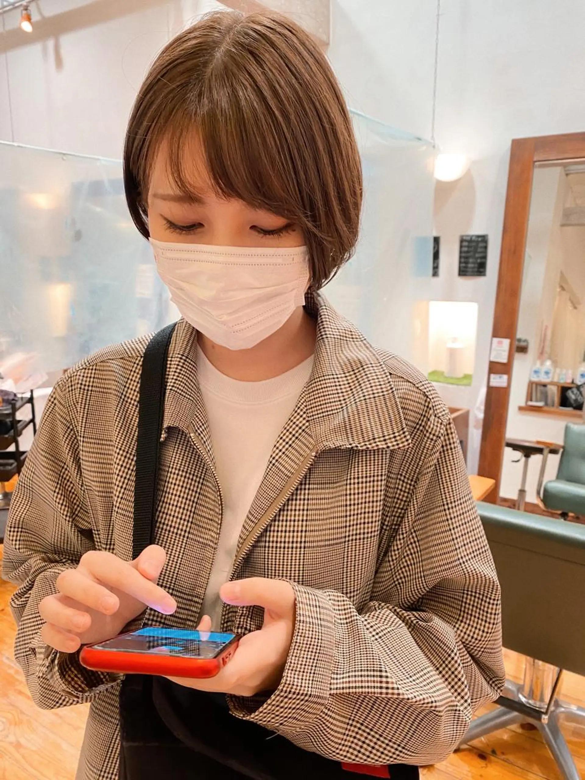 ショート カラー カット特化柏駅 徒歩3分LOUのヘアスタイル