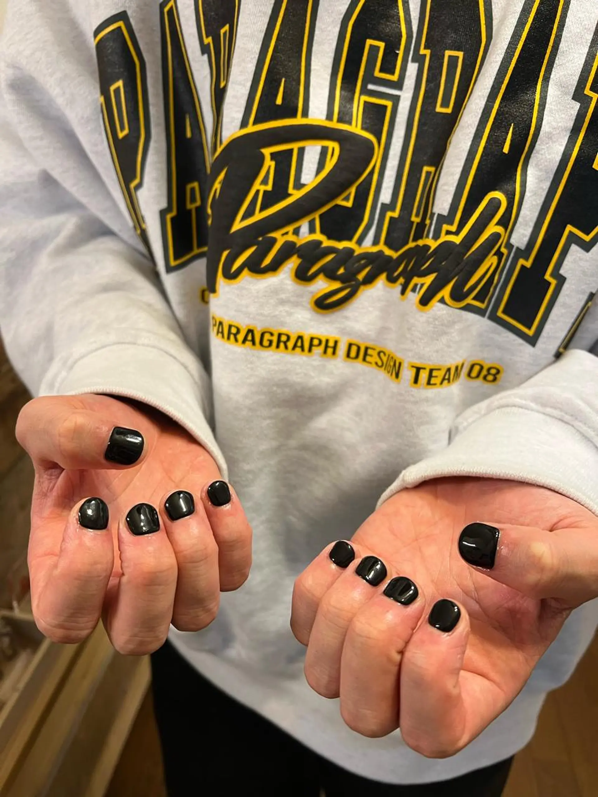 ネイル ハンドネイル フットネイル ハンドケア Nes.Nail所属・Miyagi Asamiのネイルデザイン