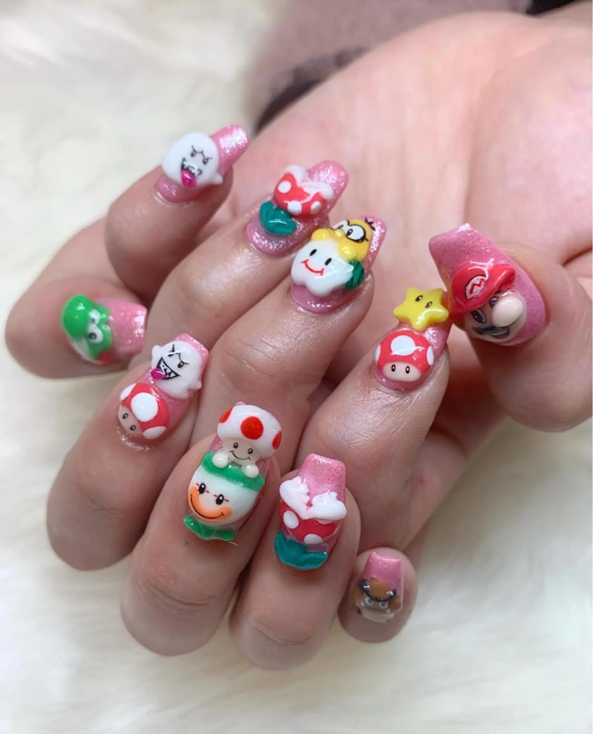 ネイル ハンドネイル glow_ nailのネイルデザイン