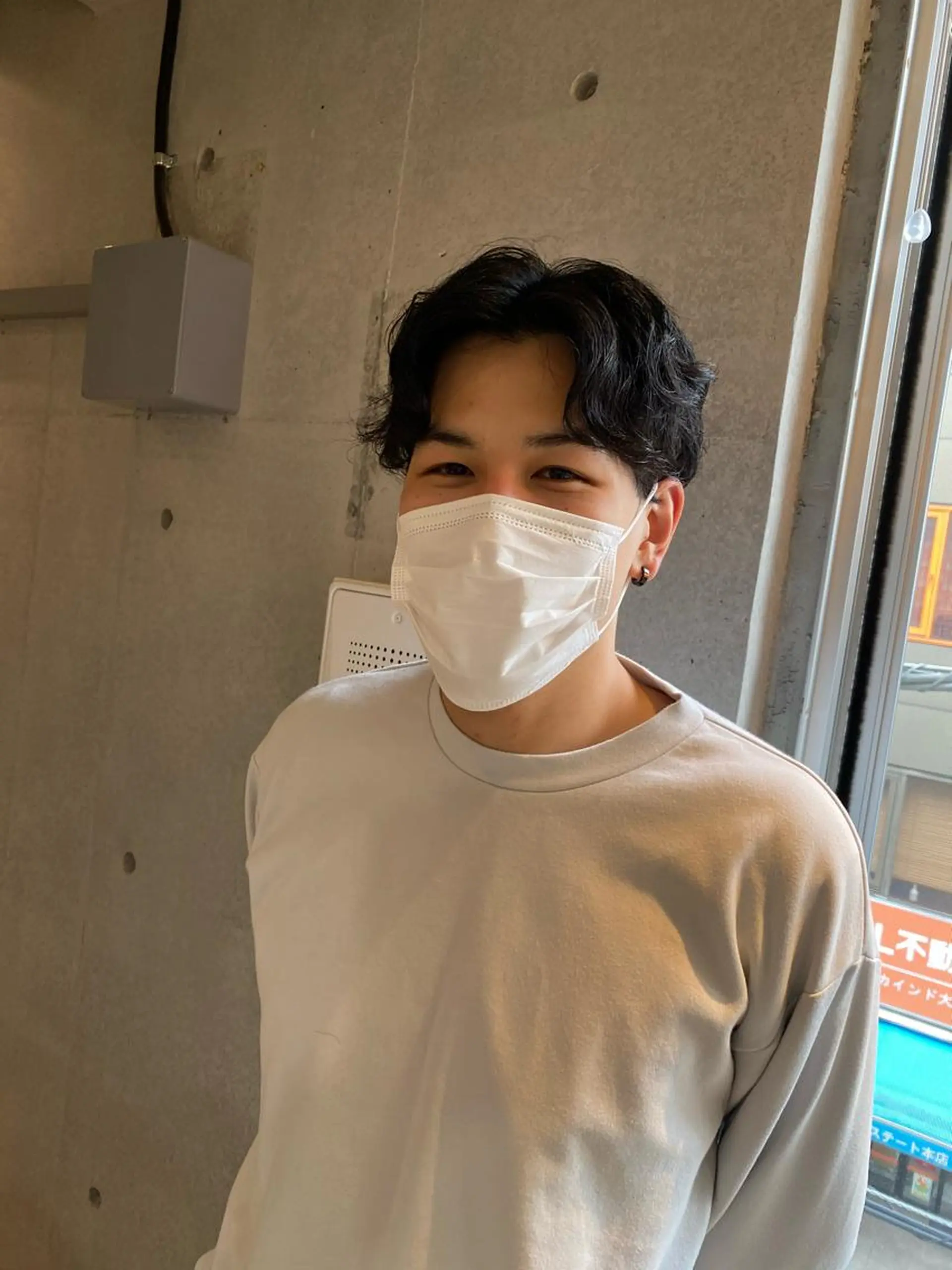 メンズ カルマパーマ メンズパーマ カット パーマ 西山 恵太郎のヘアスタイル