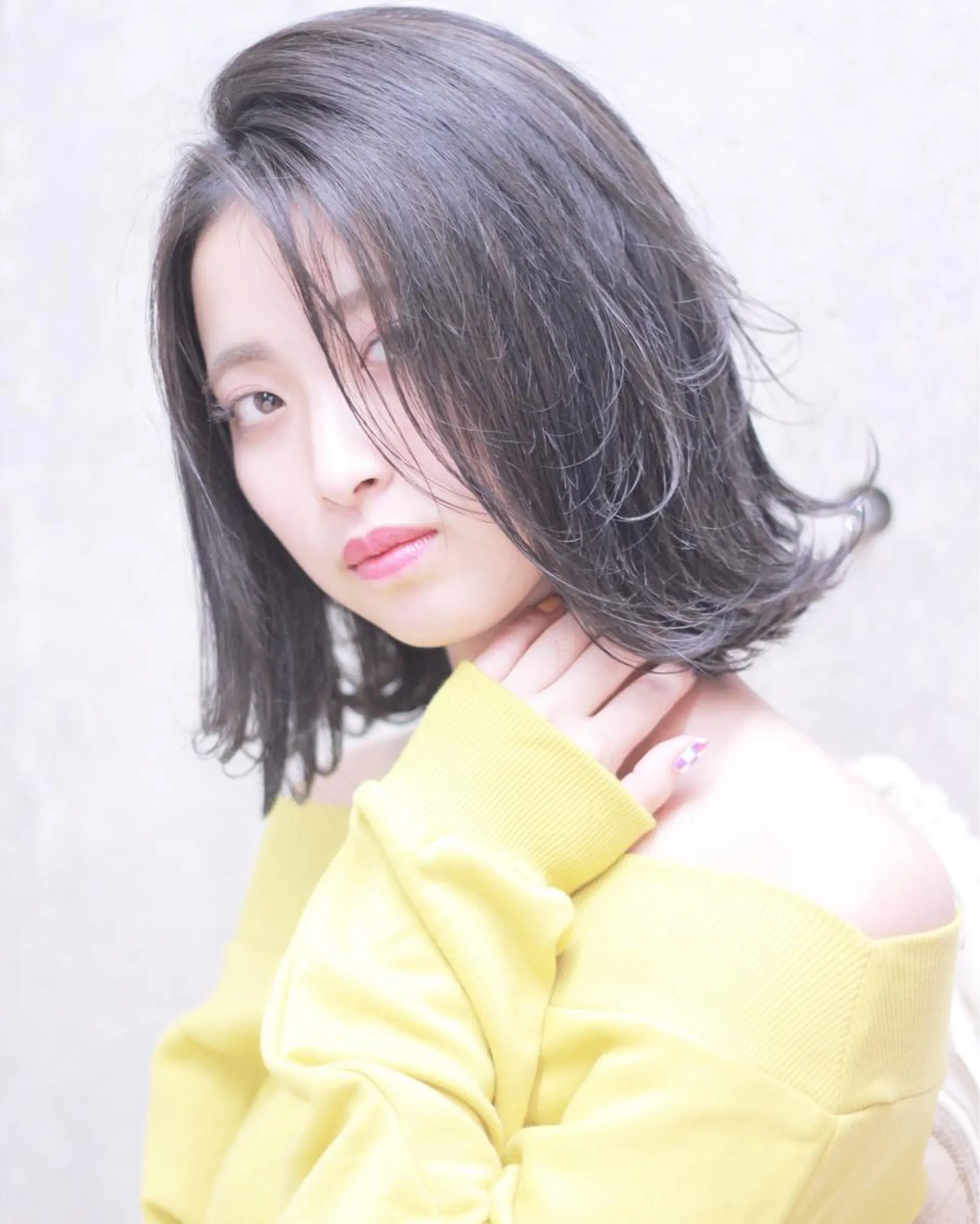 セミロング カラー cachecache所属・及川 光のヘアスタイル