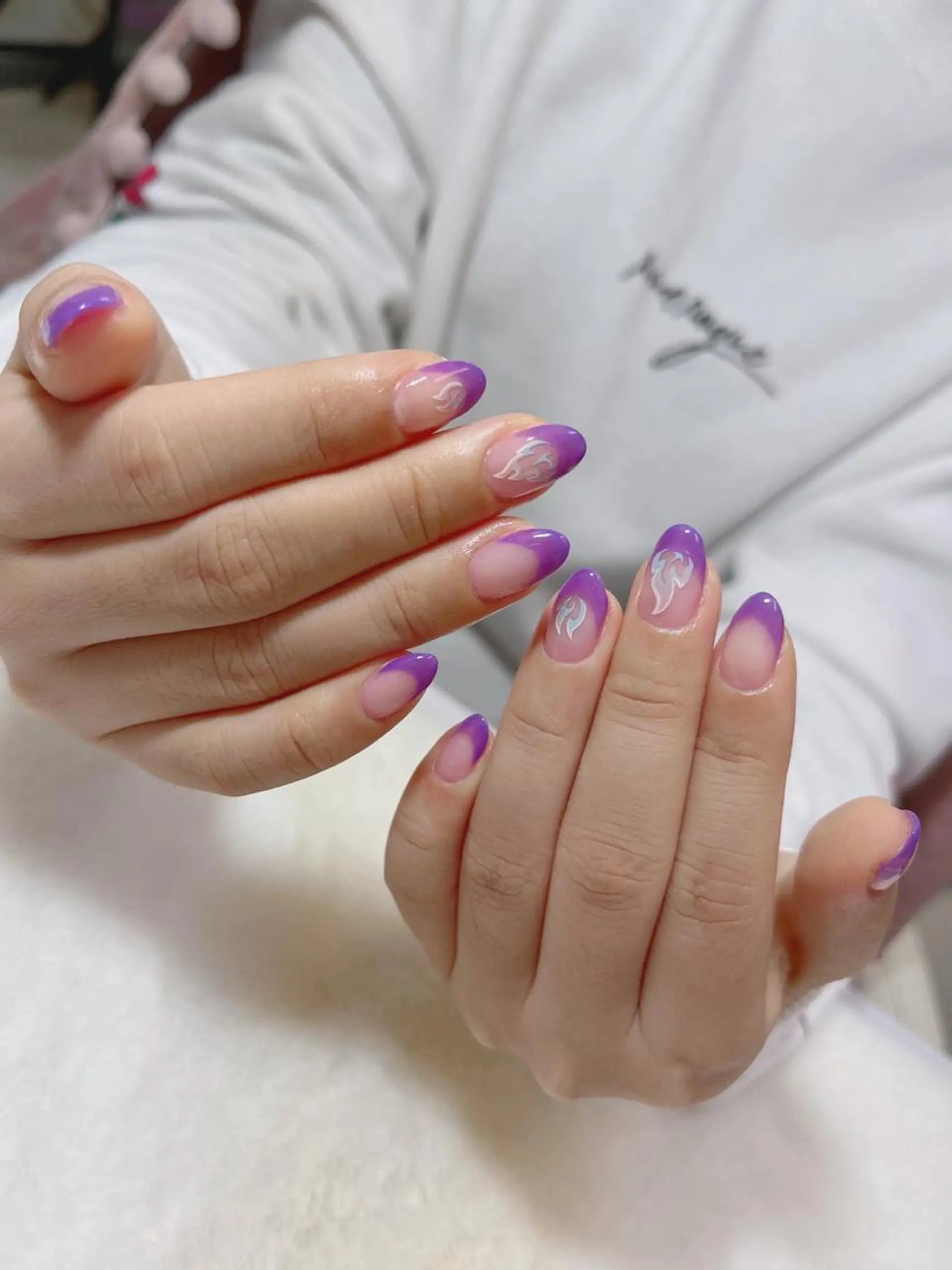 ネイル Flowerネイルサロン所属・. yukiのネイルデザイン