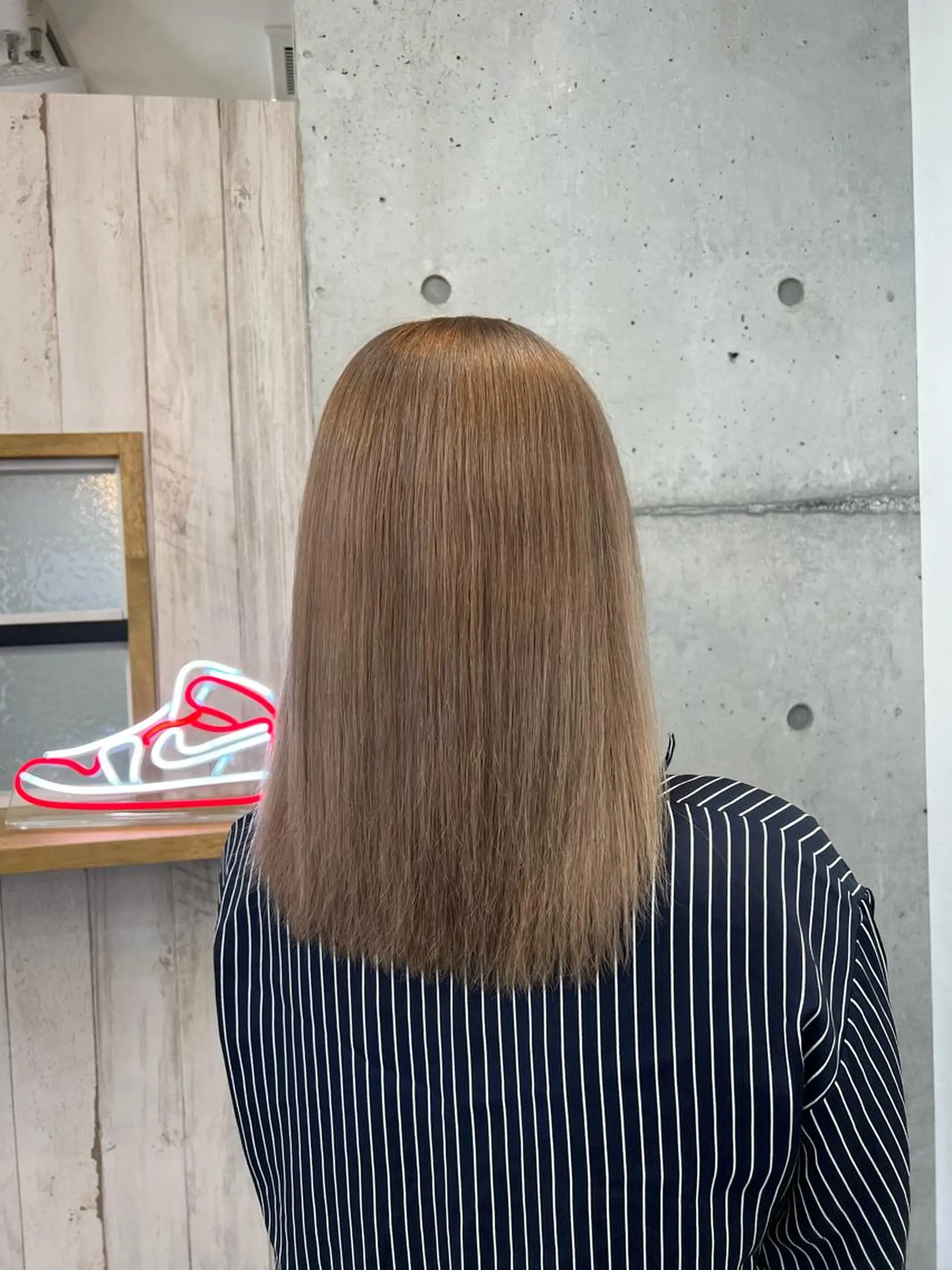 ミディアム 【DEST】 KAHOのヘアスタイル