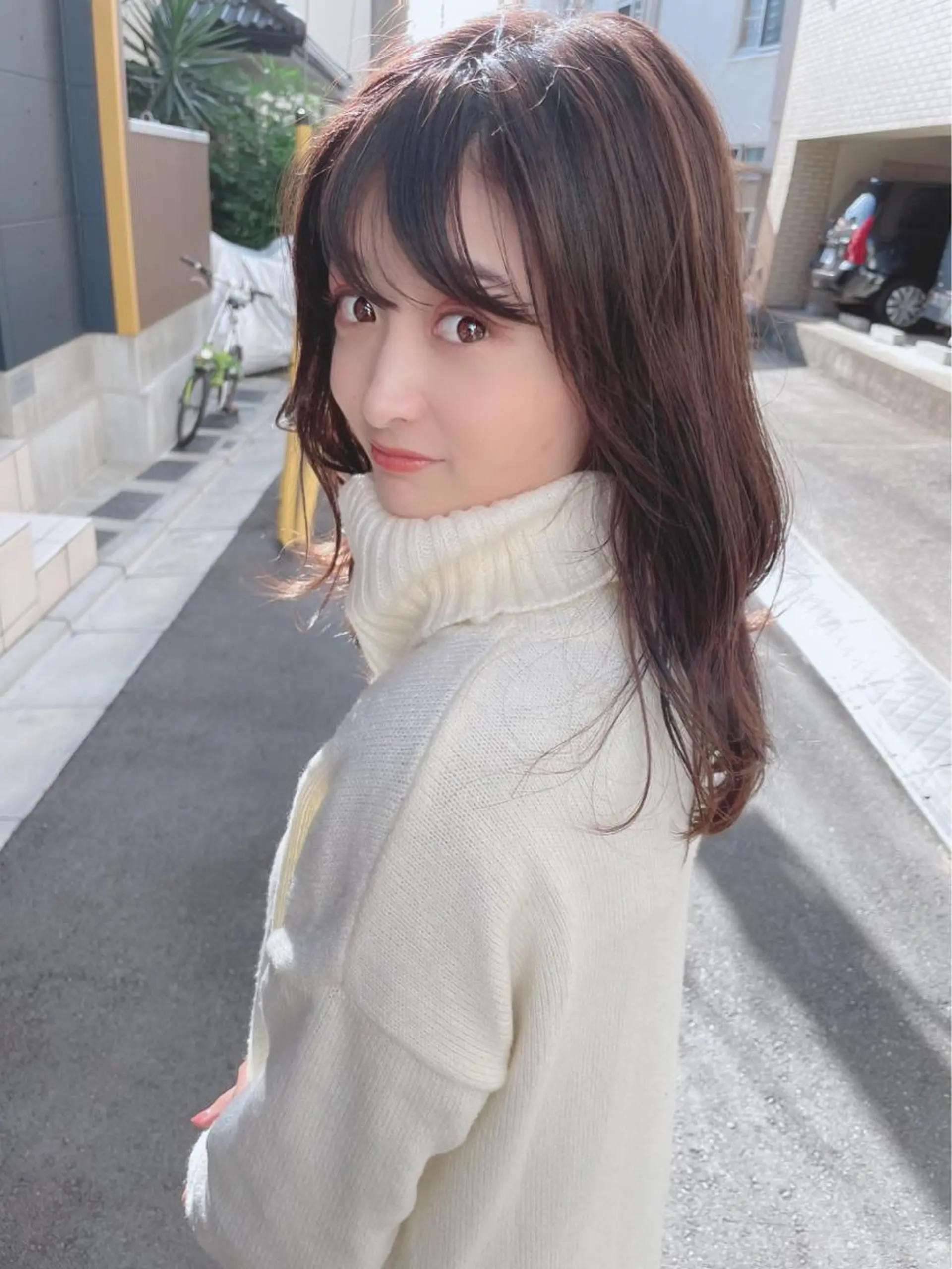 セミロング カラー パーマ ヘアアレンジ 【公式】amble luxe池袋東口🩷のヘアスタイル