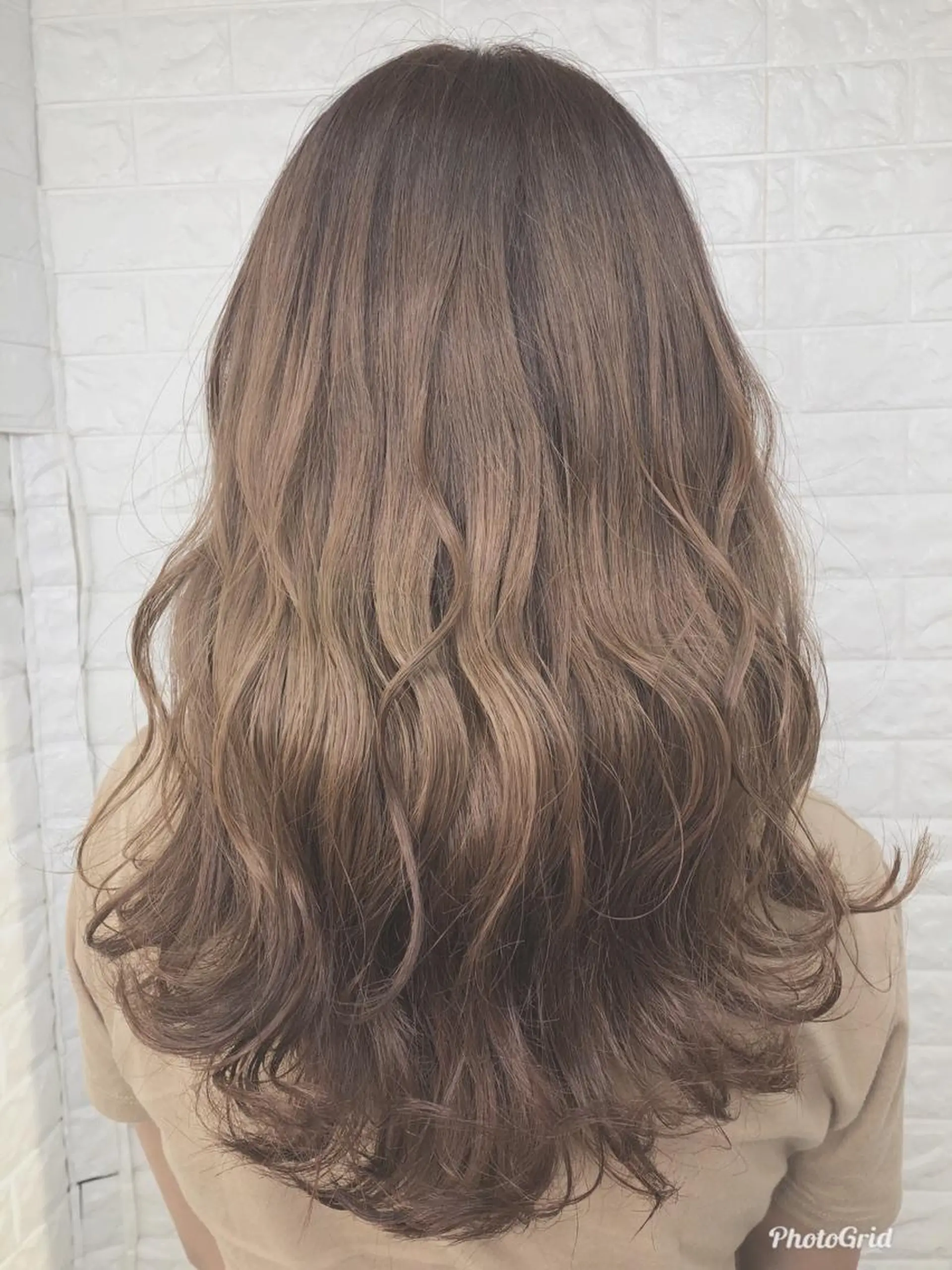 セミロング カラー パーマ/ハイトーン スパイキー/神田正紀のヘアスタイル