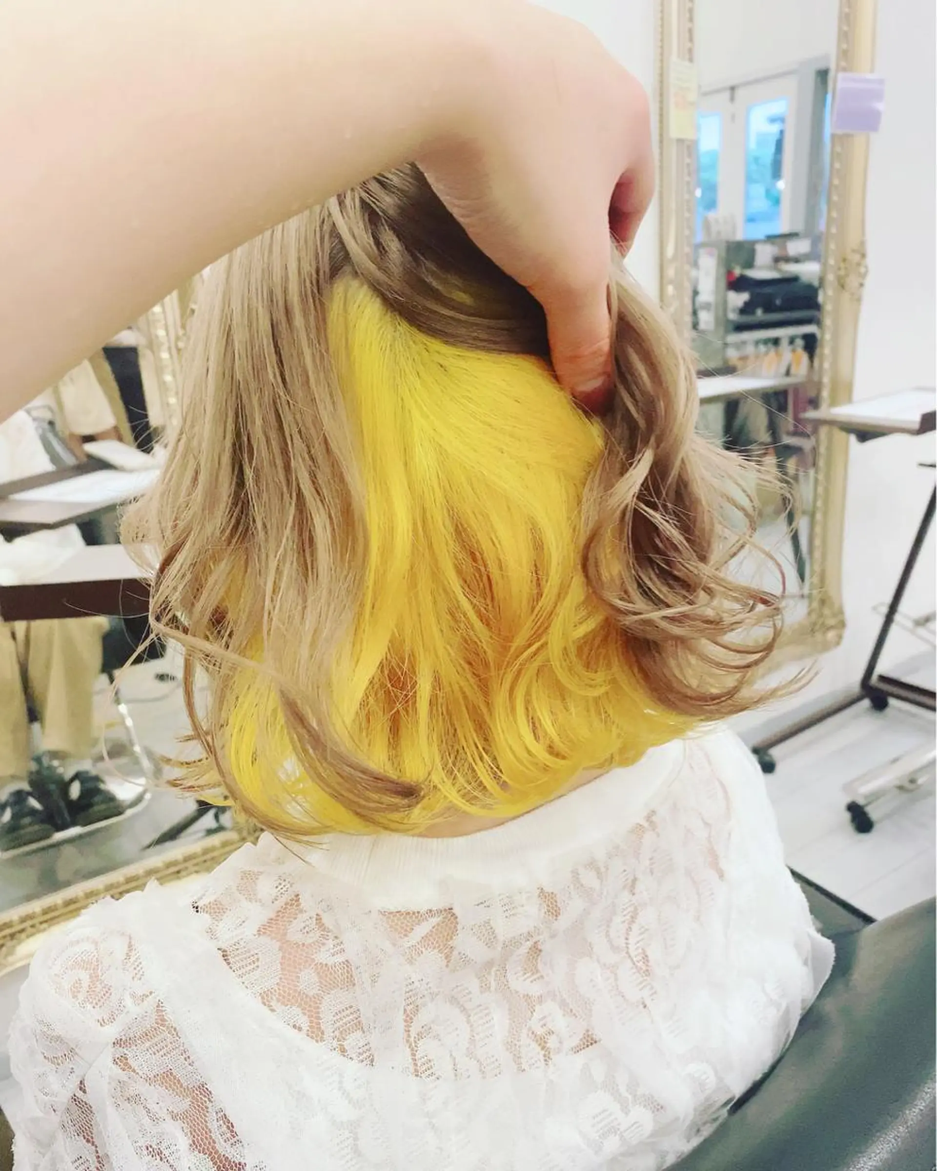 セミロング ヘアカラー トリートメント 💎JADE GRACE💎のヘアスタイル