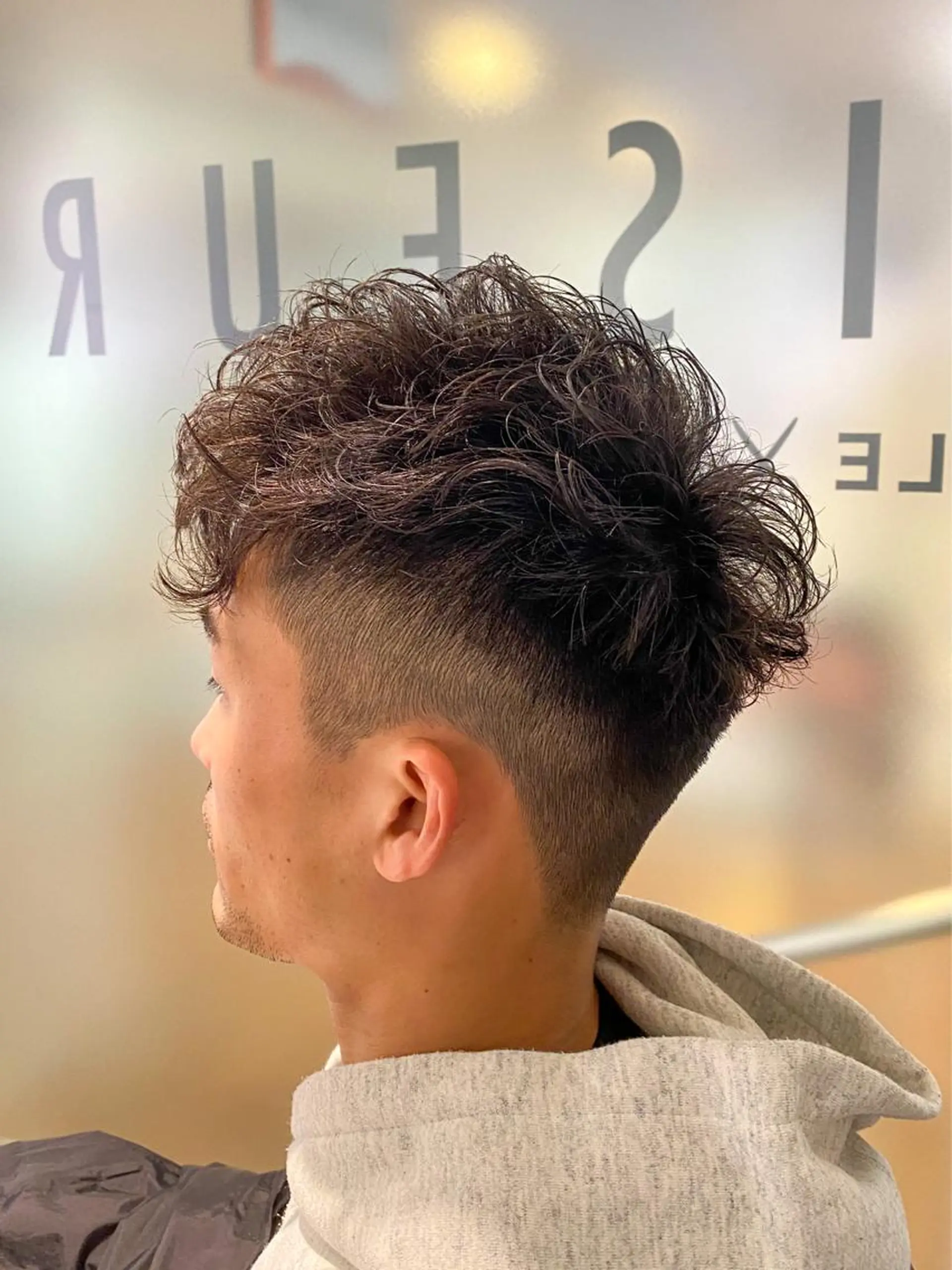 ショート パーマ メンズ FRISEUR smile&gentleman所属・【川西能勢口駅1分】 木村　翔乃佑のヘアスタイル